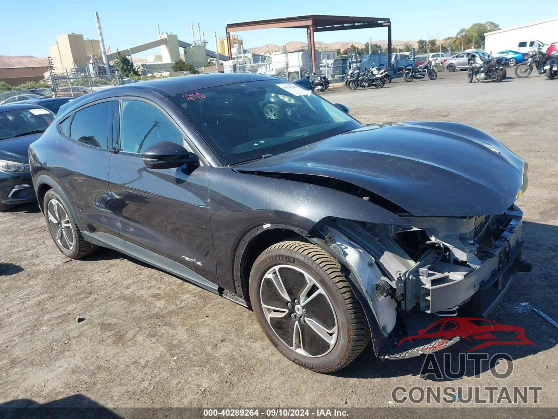 FORD MUSTANG MACH-E 2022 - 3FMTK1SS2NMA18673