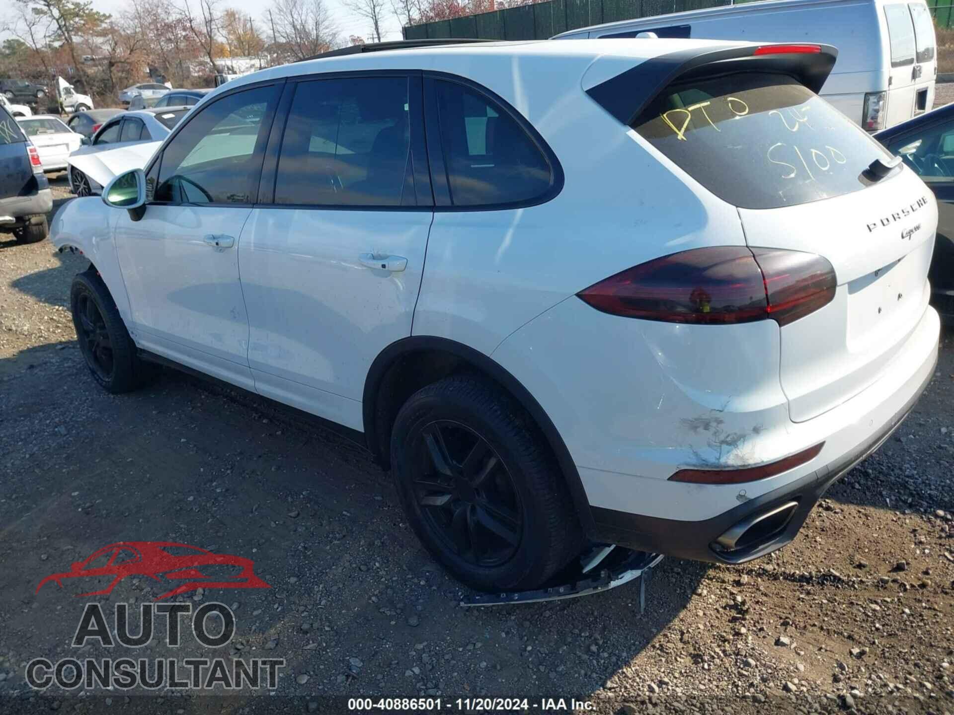 PORSCHE CAYENNE 2016 - WP1AA2A26GKA09134