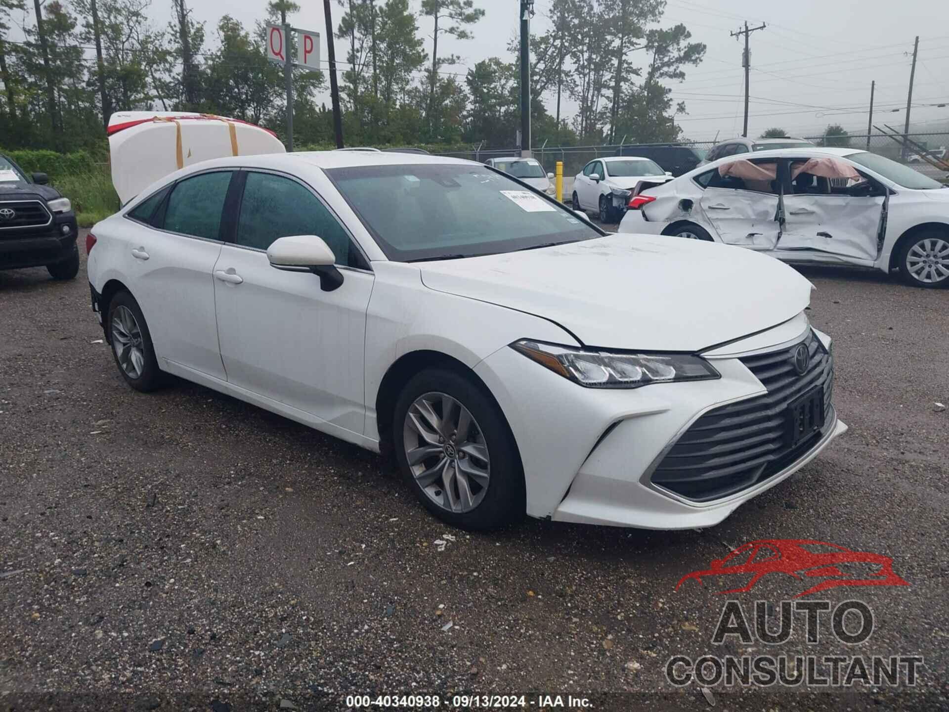 TOYOTA AVALON 2022 - 4T1JZ1FB5NU079489