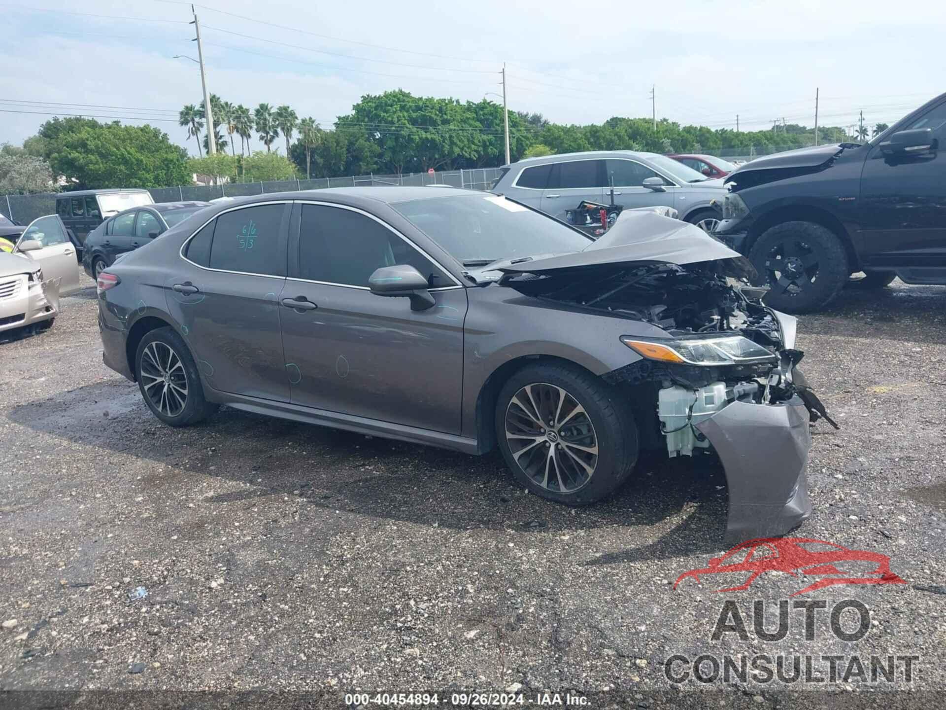 TOYOTA CAMRY 2019 - 4T1B11HK5KU175675