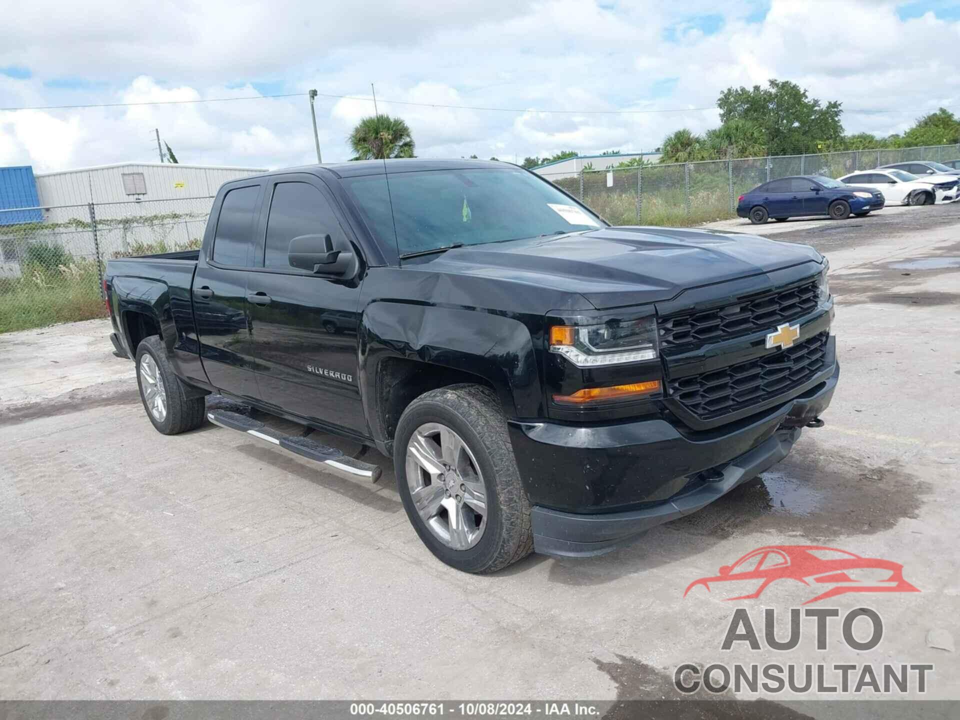 CHEVROLET SILVERADO 1500 2017 - 1GCRCPEC2HZ197674