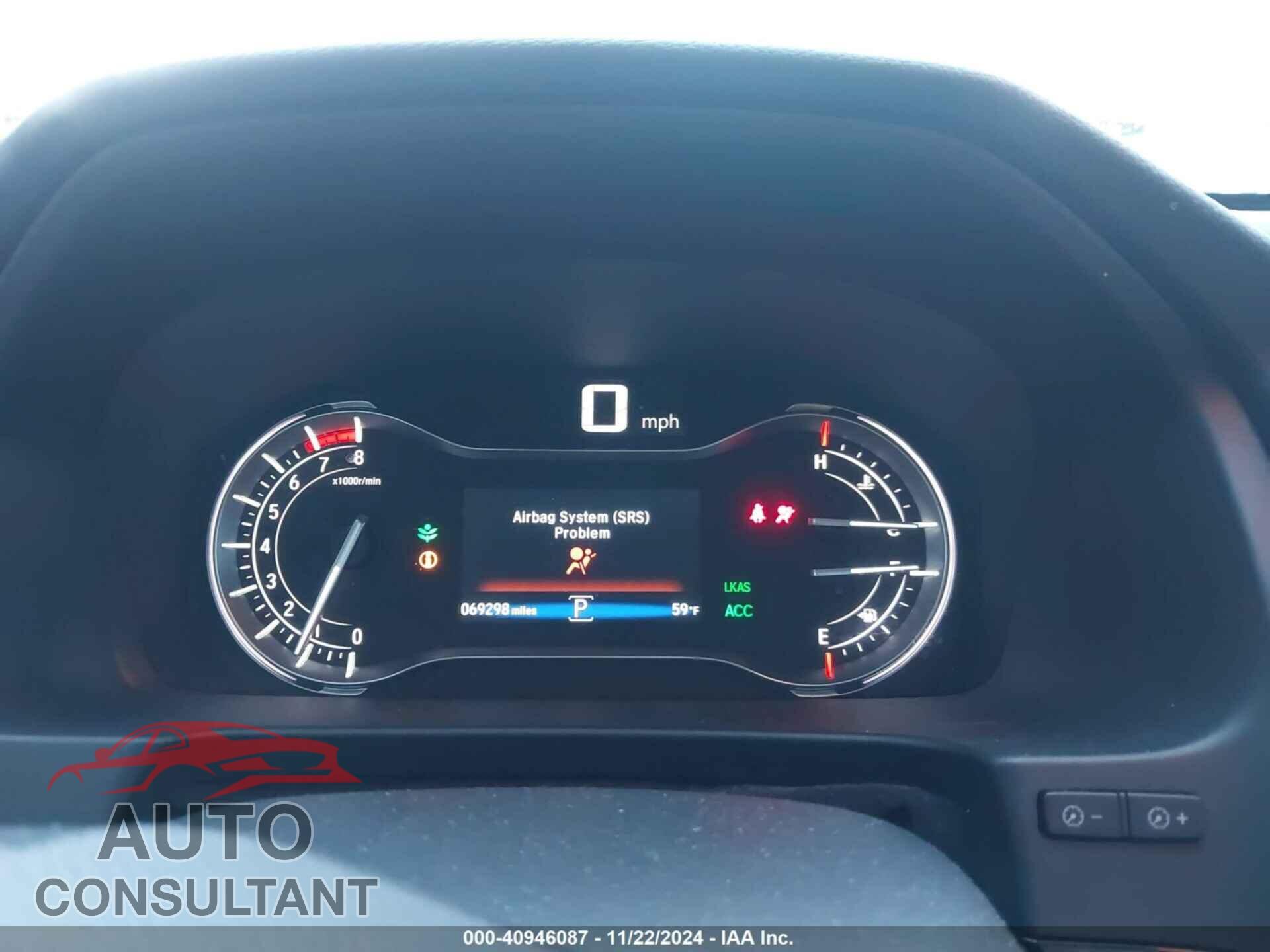 HONDA PILOT 2017 - 5FNYF6H92HB101724