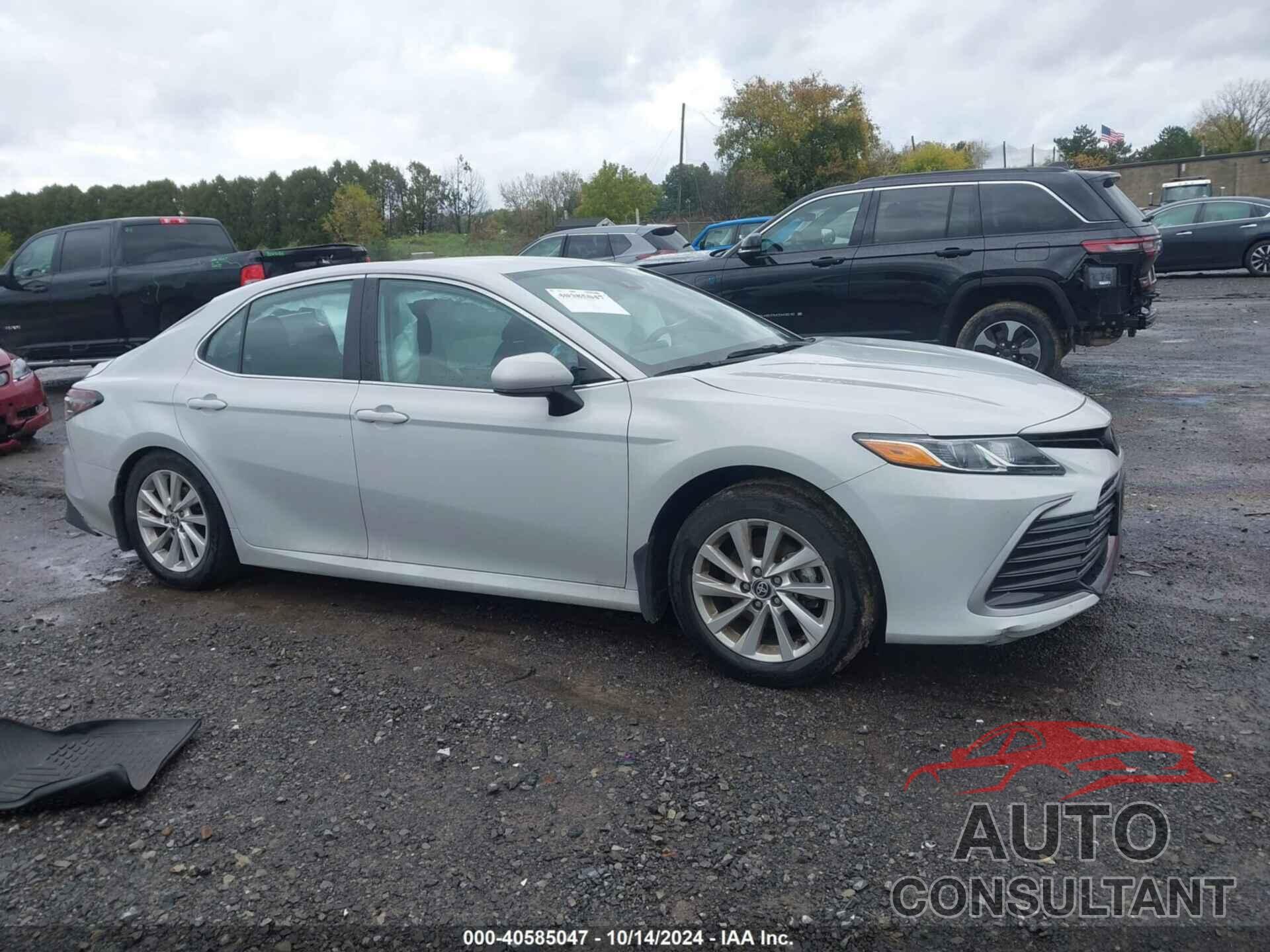 TOYOTA CAMRY 2024 - 4T1C11AKXRU204273