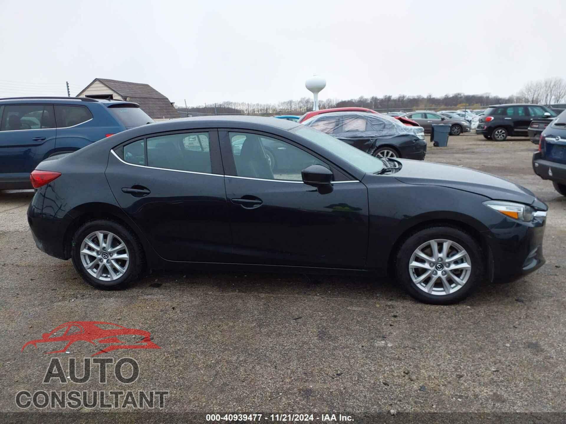 MAZDA MAZDA3 2017 - 3MZBN1U77HM152905