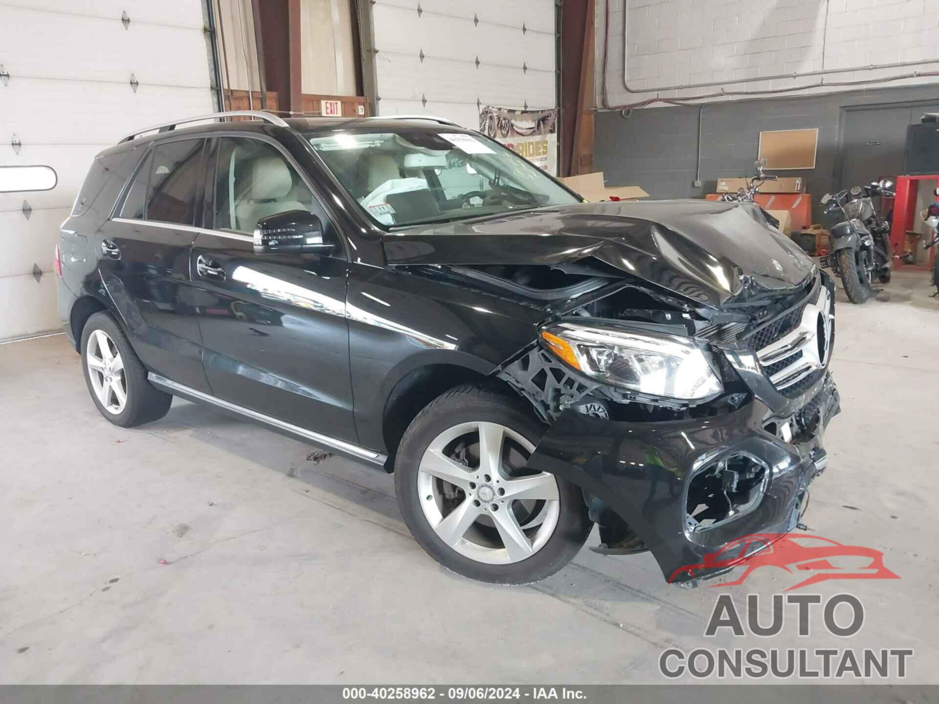 MERCEDES-BENZ GLE 350 2017 - 4JGDA5HB3HA851275
