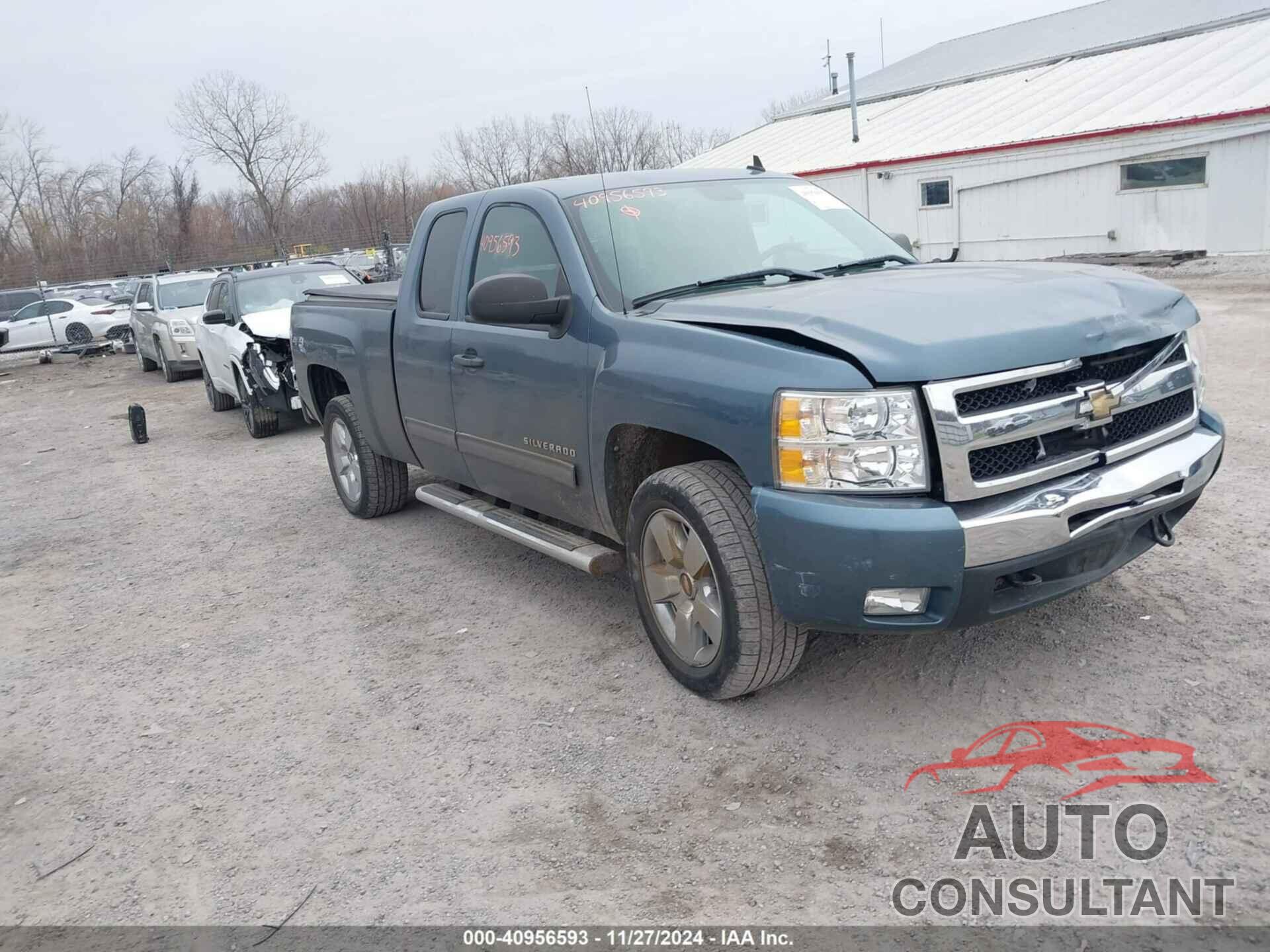 CHEVROLET SILVERADO 1500 2011 - 1GCRKSE33BZ461983