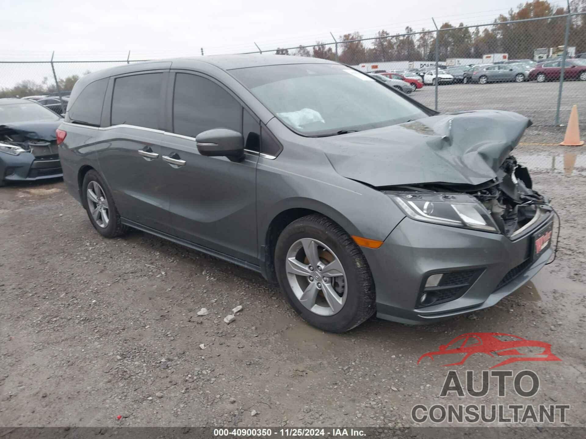 HONDA ODYSSEY 2018 - 5FNRL6H71JB009196