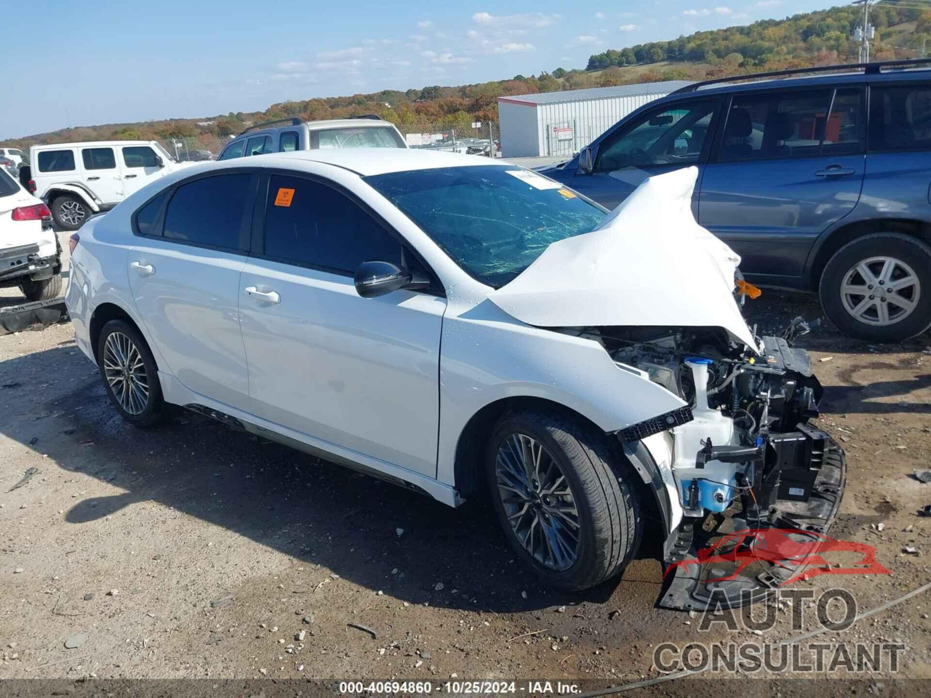 KIA FORTE 2023 - 3KPF54AD2PE631340