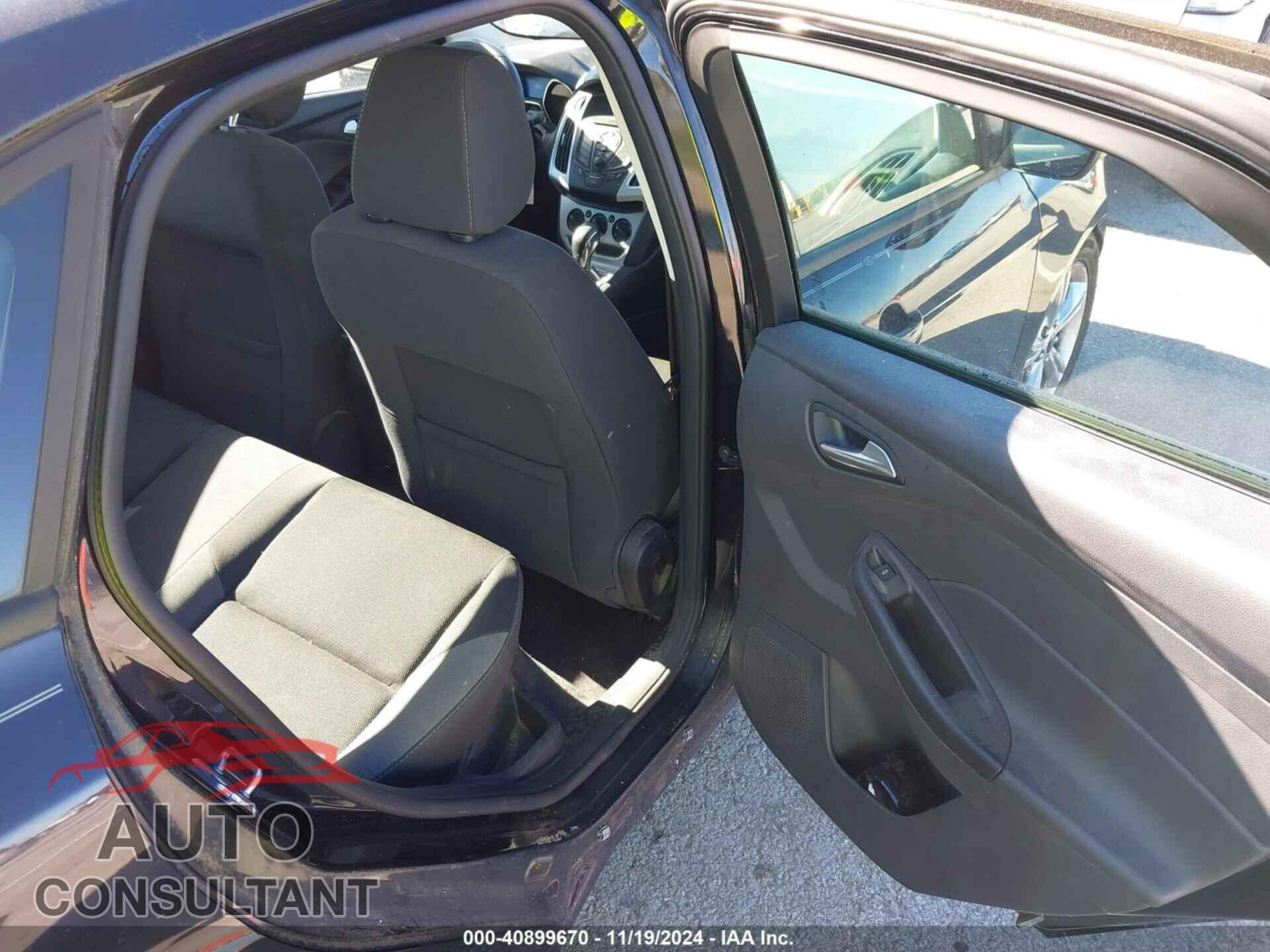 FORD FOCUS 2013 - 1FADP3F27DL183804