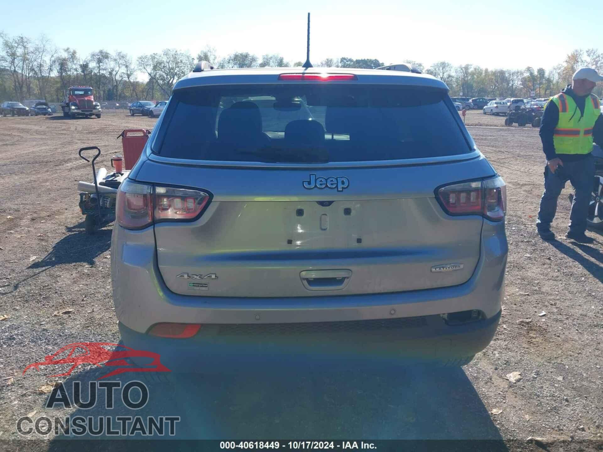 JEEP COMPASS 2018 - 3C4NJDBB5JT413884