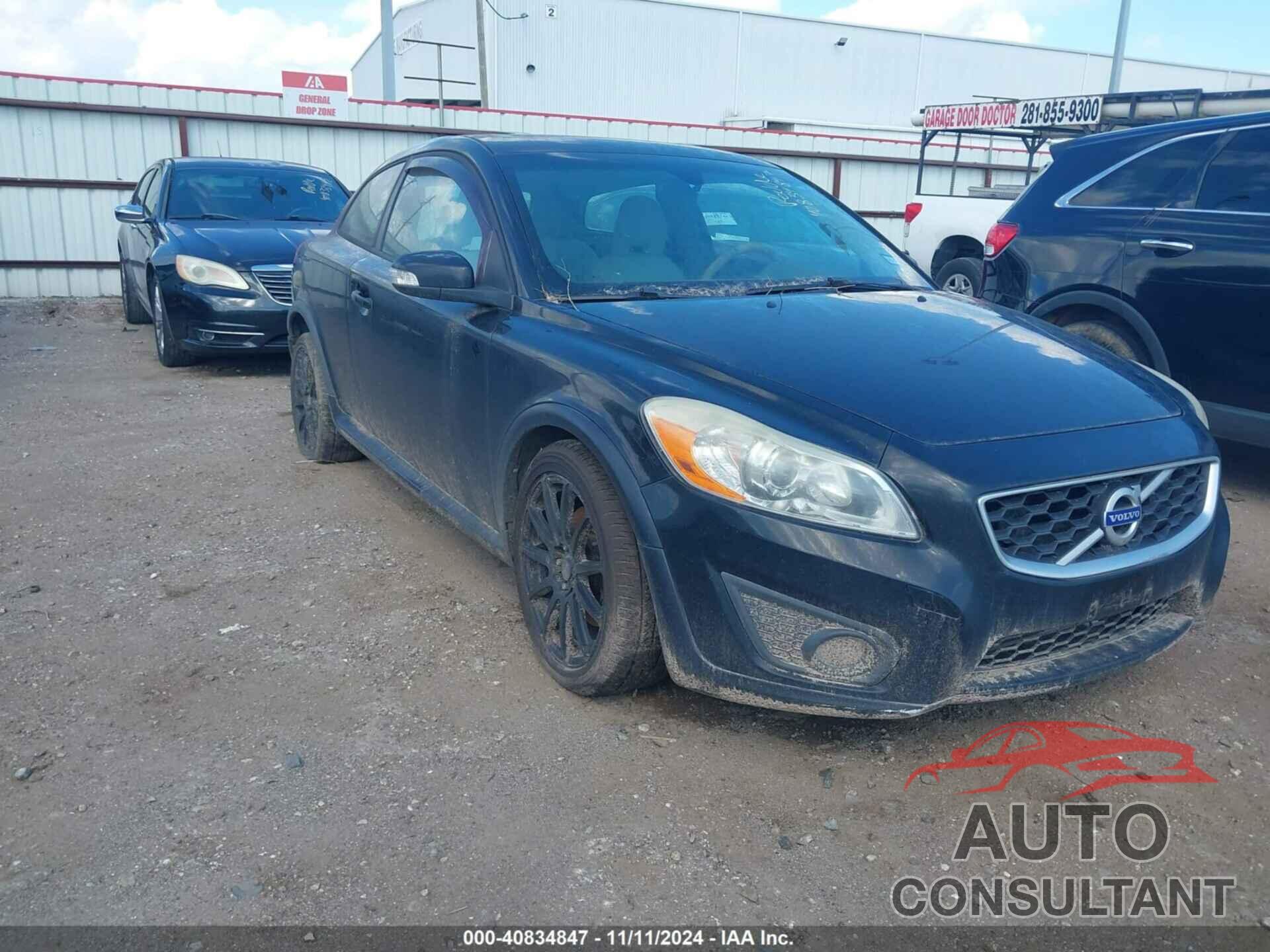 VOLVO C30 2012 - YV1672MK5C2280403