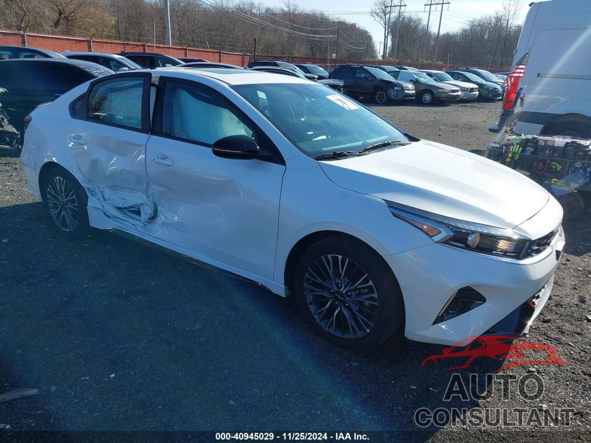 KIA FORTE 2023 - 3KPF54AD3PE585470