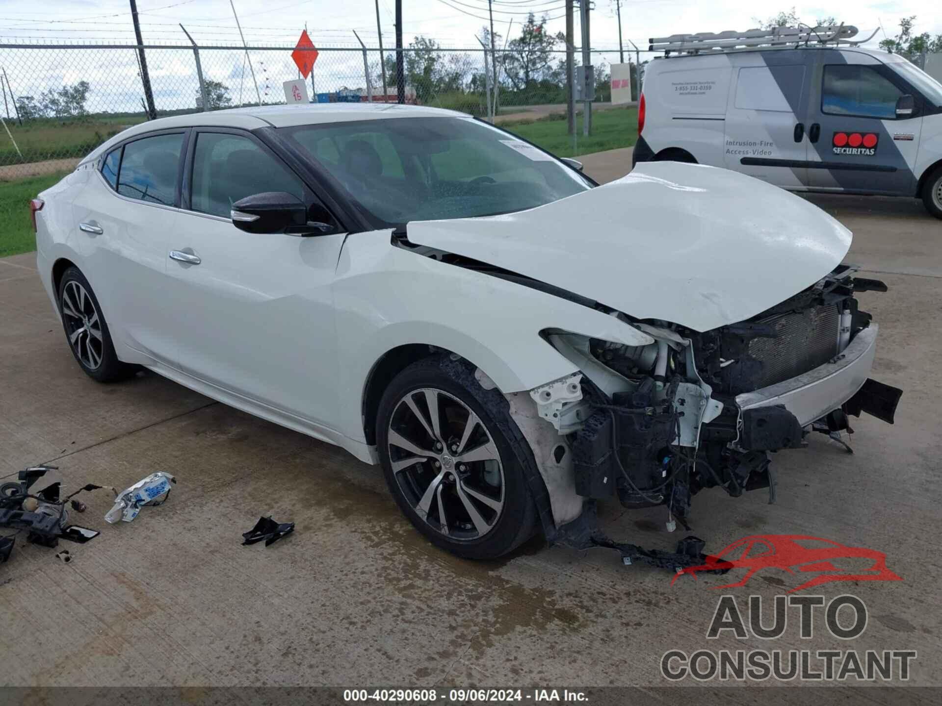 NISSAN MAXIMA 2018 - 1N4AA6AP2JC384885