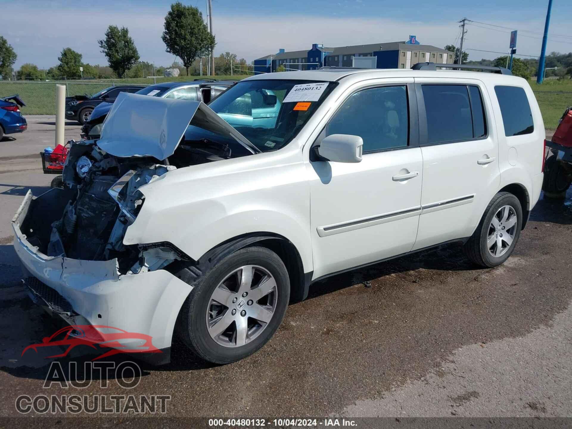 HONDA PILOT 2015 - 5FNYF4H90FB042397