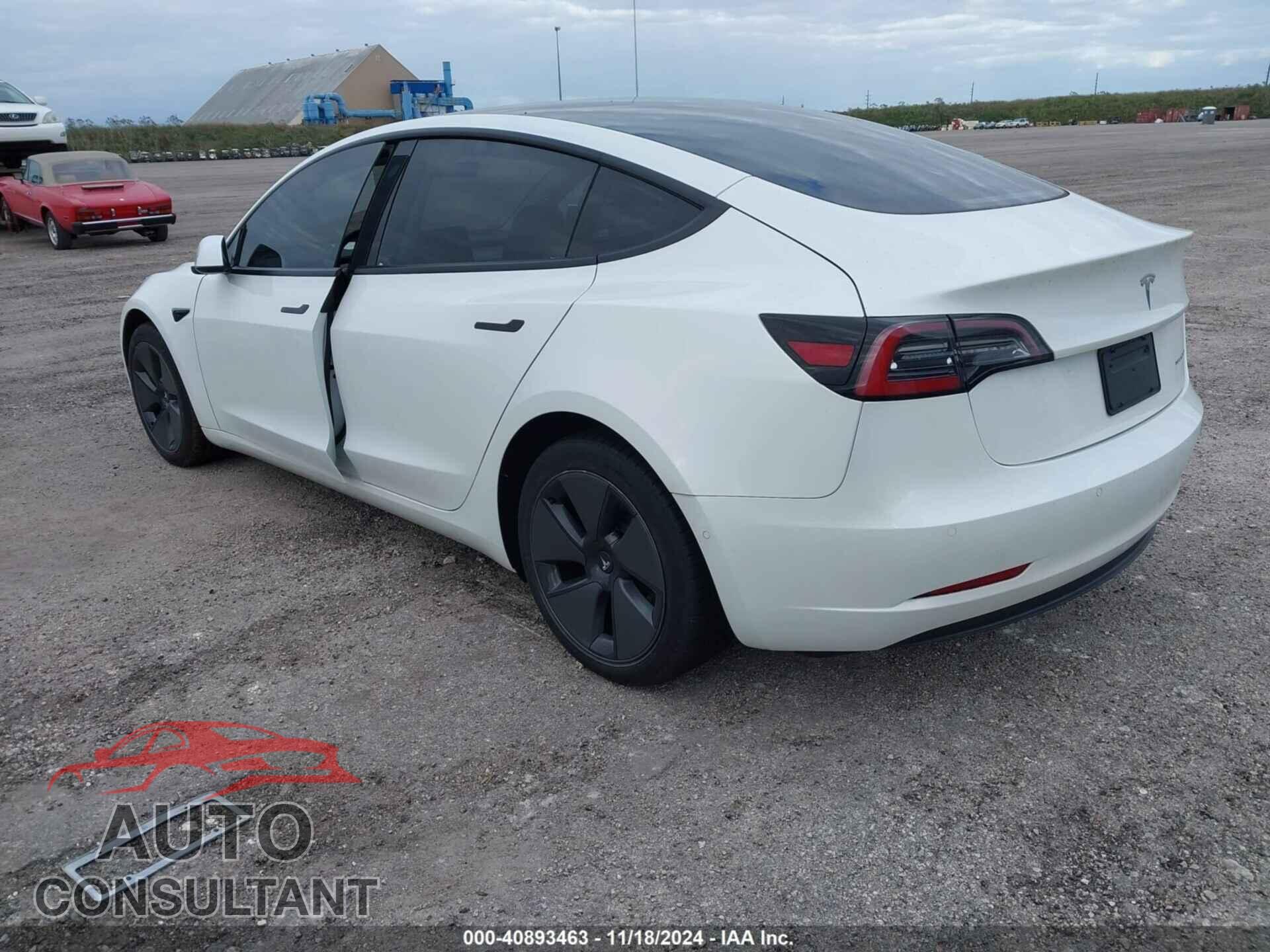 TESLA MODEL 3 2021 - 5YJ3E1EB7MF979988