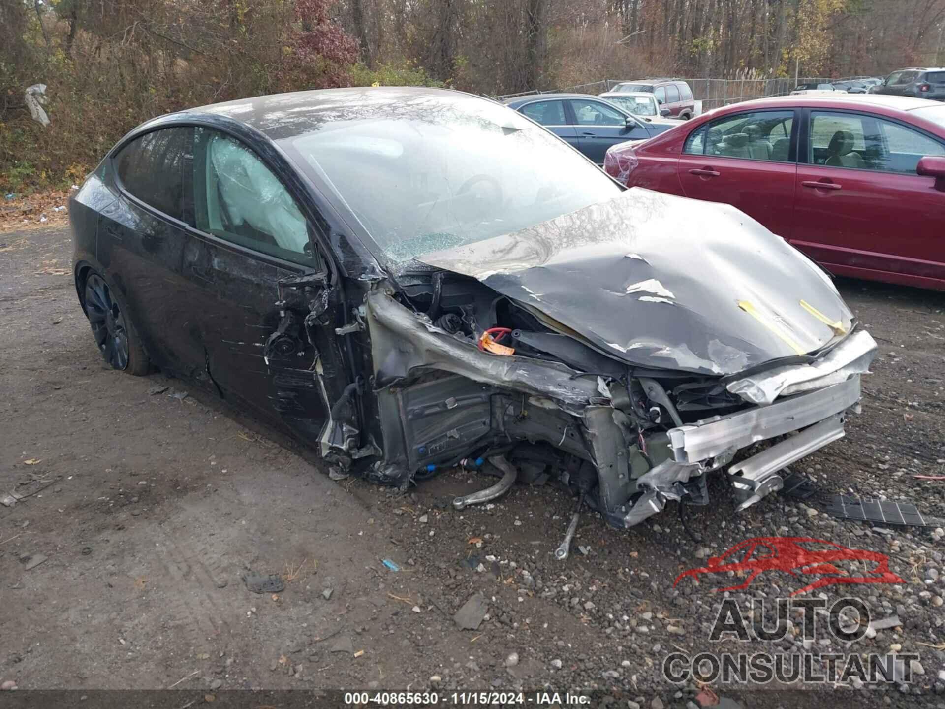 TESLA MODEL Y 2022 - 7SAYGDEF6NF531105