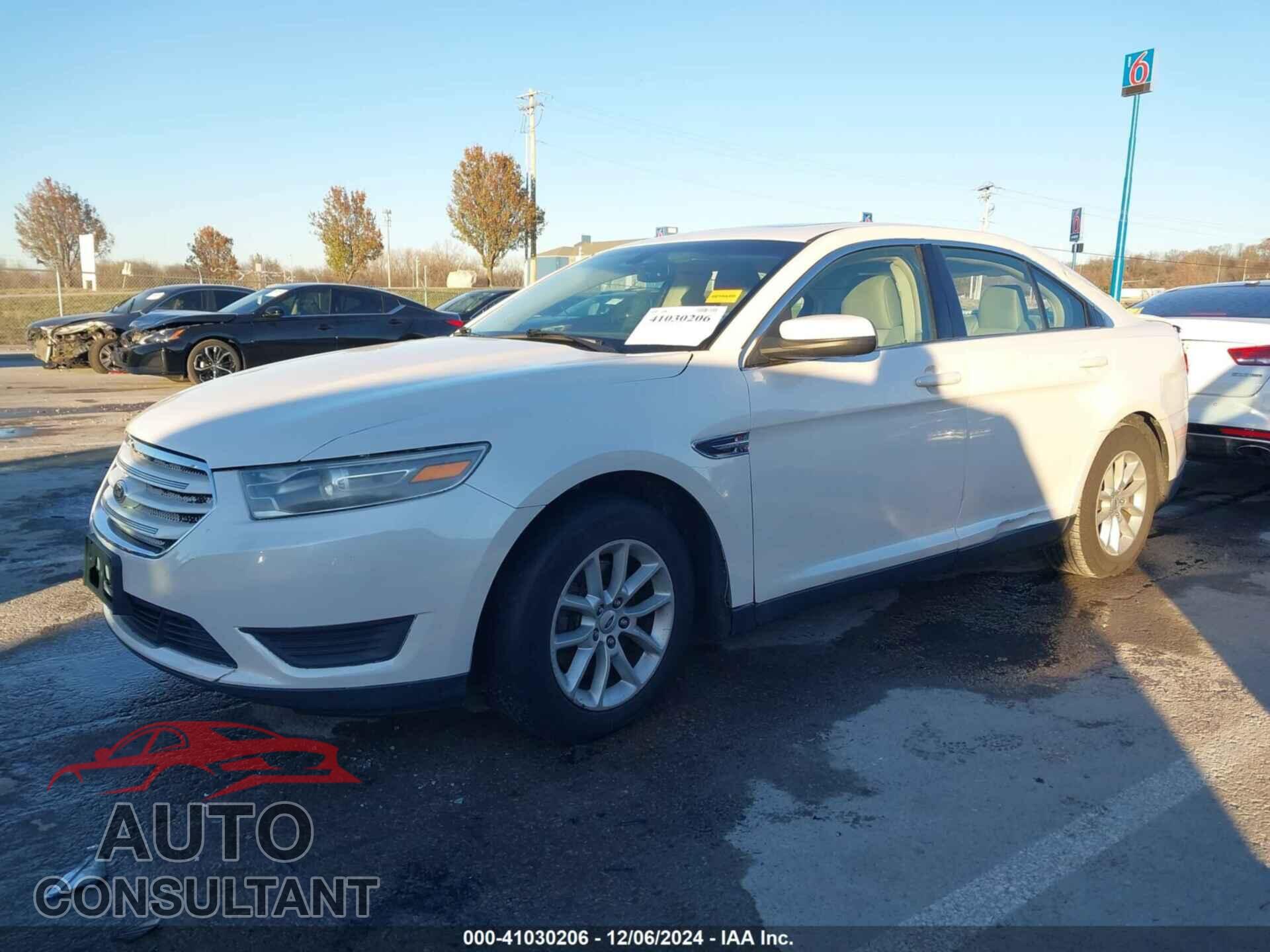 FORD TAURUS 2013 - 1FAHP2E84DG166582