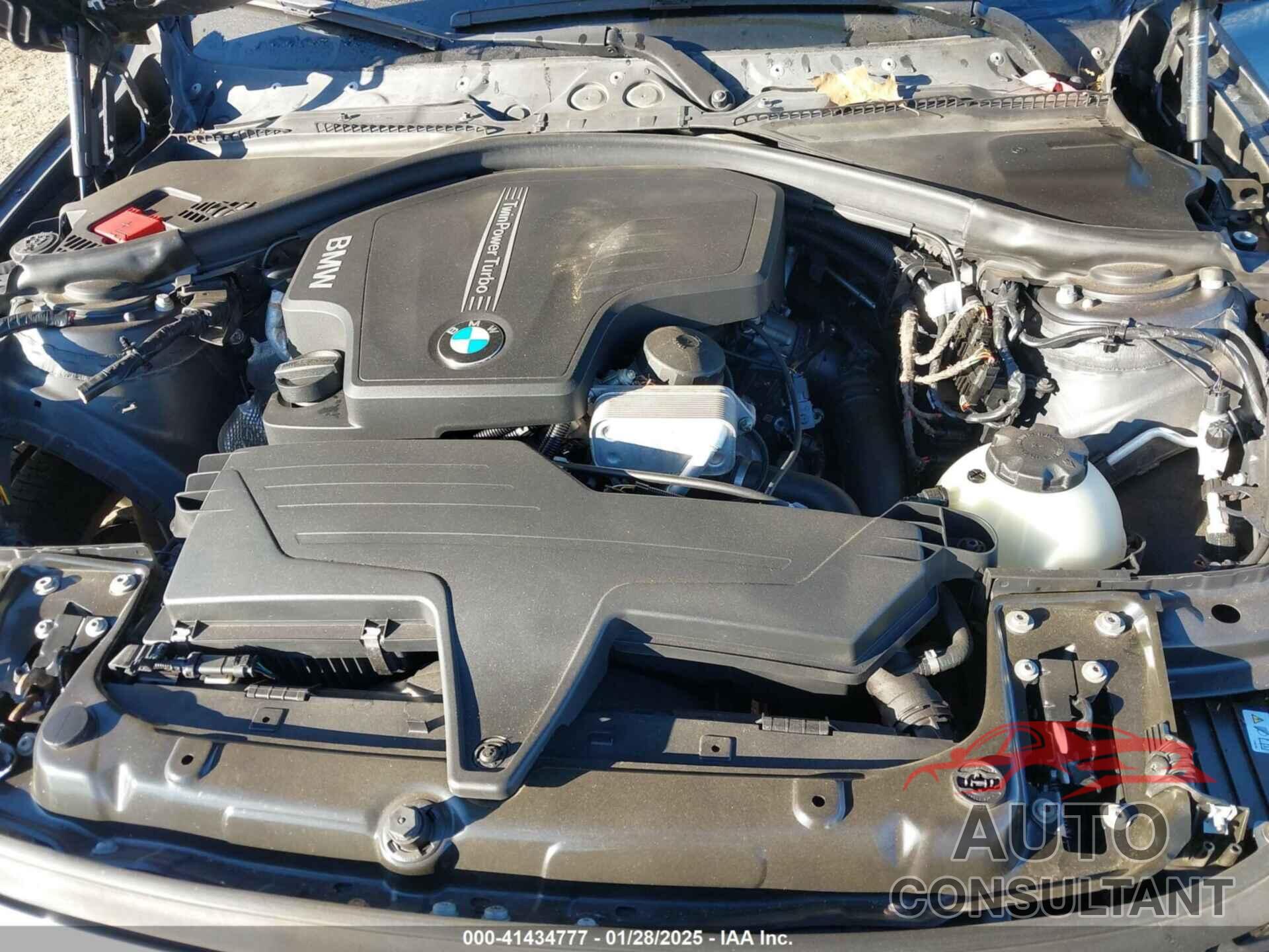 BMW 328I 2013 - WBA3B5G51DNS04317