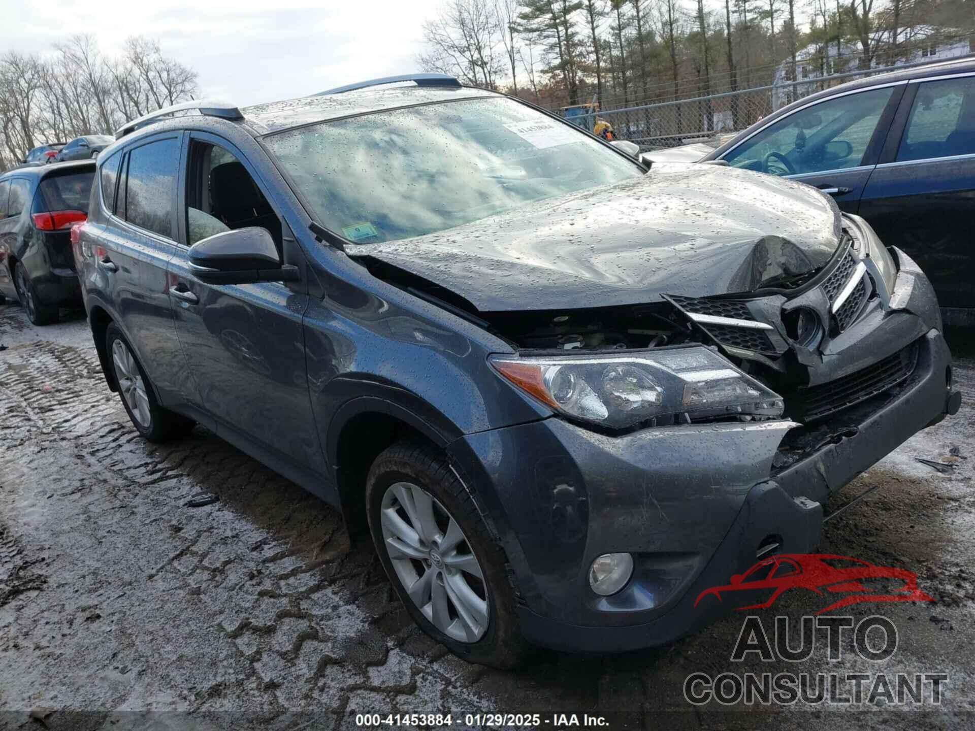 TOYOTA RAV4 2015 - JTMDFREV2FJ045274