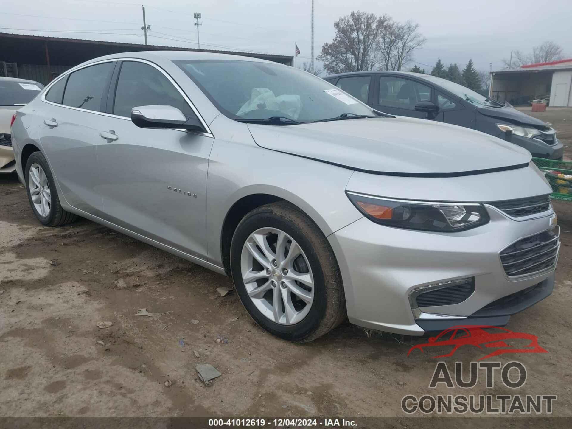 CHEVROLET MALIBU 2017 - 1G1ZE5ST0HF209298