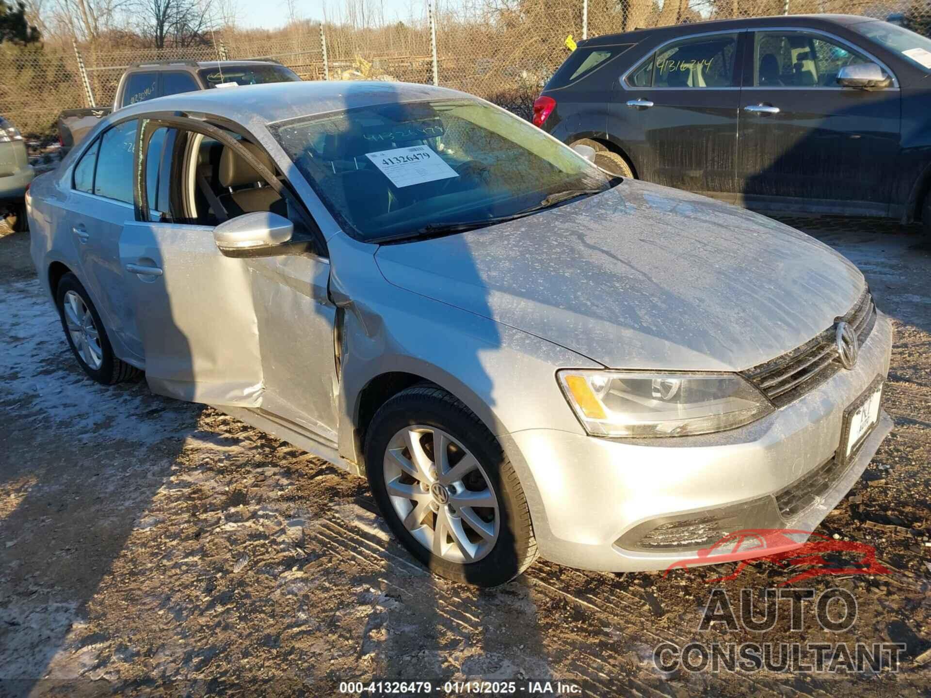 VOLKSWAGEN JETTA 2014 - 3VWB07AJ5EM387140