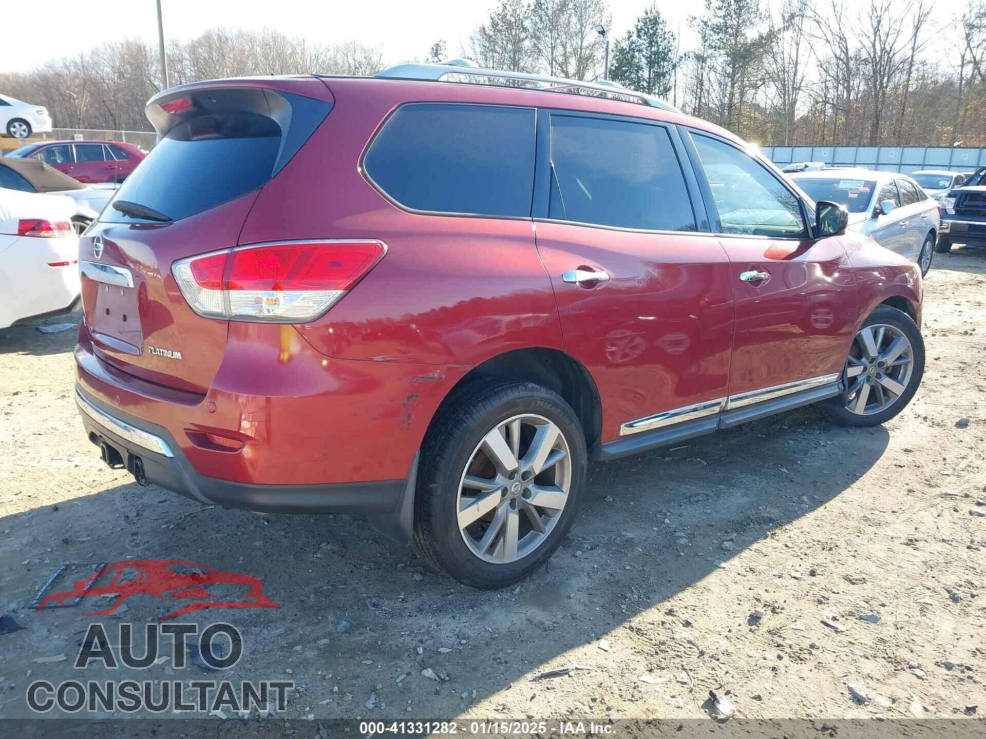 NISSAN PATHFINDER 2013 - 5N1AR2MN0DC665105
