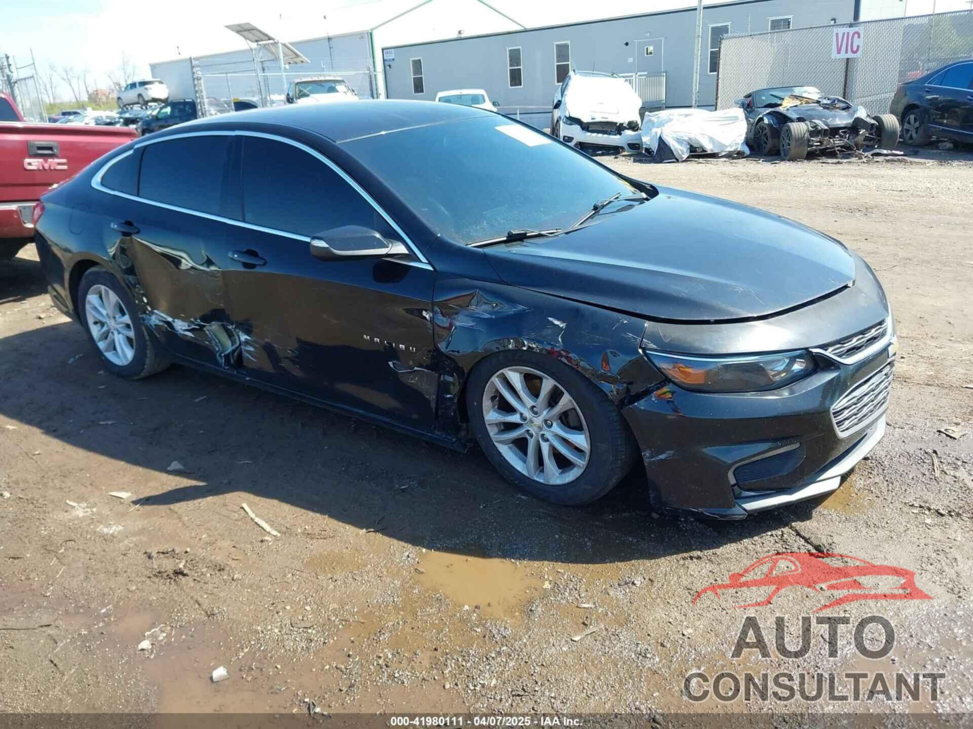 CHEVROLET MALIBU 2018 - 1G1ZD5ST3JF102089