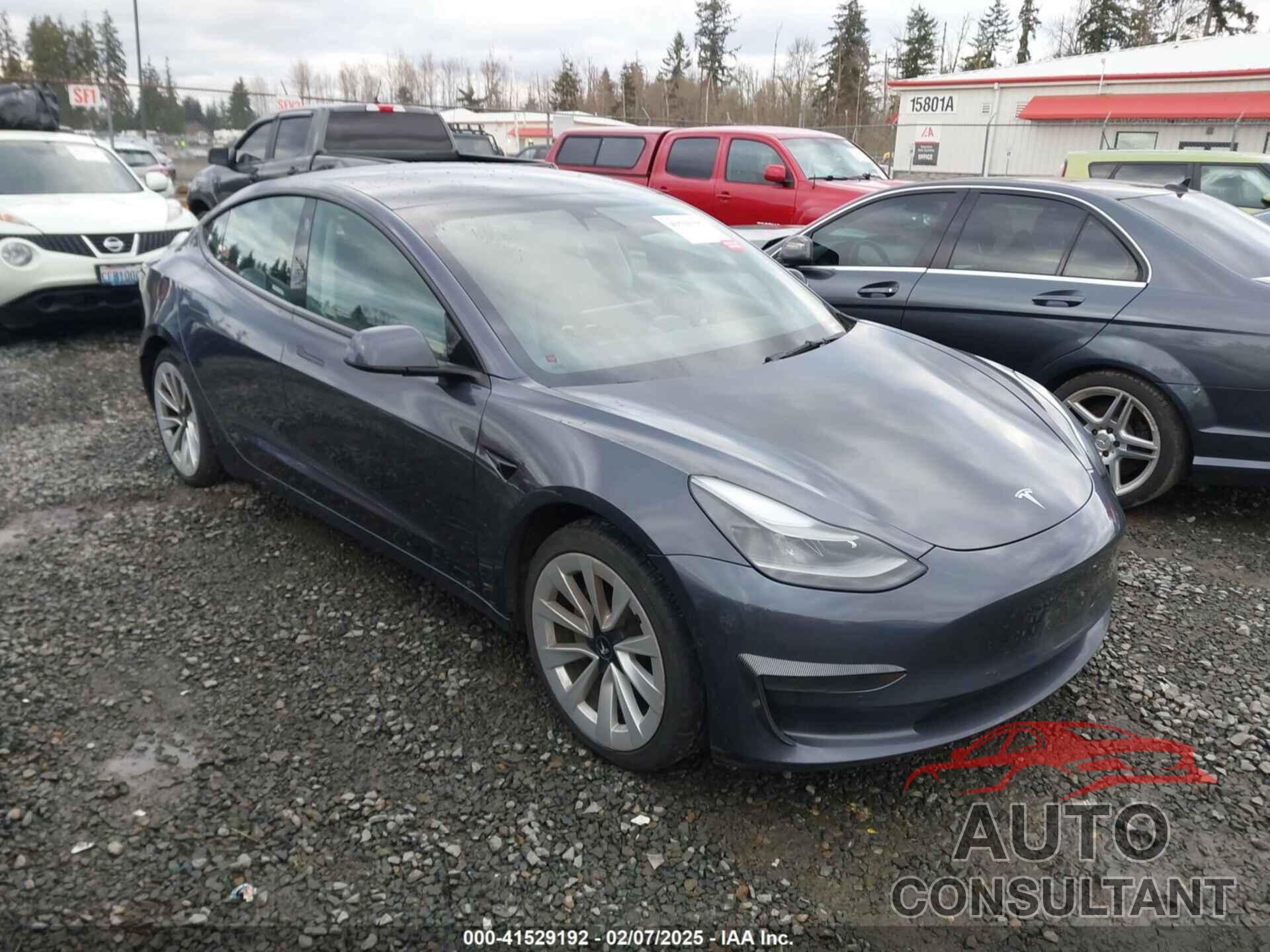 TESLA MODEL 3 2022 - 5YJ3E1EA0NF145117