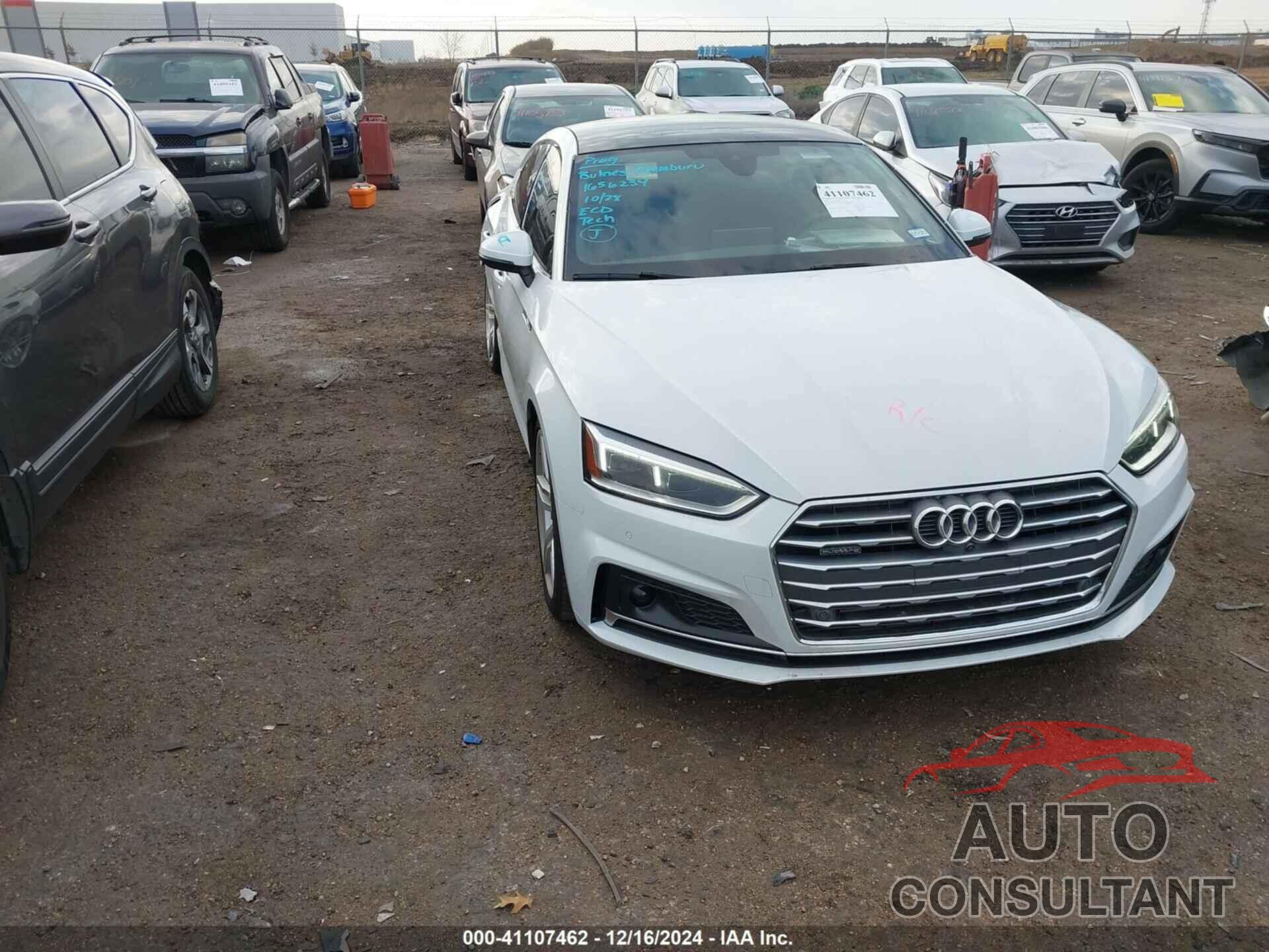 AUDI A5 2018 - WAUFNCF55JA008328