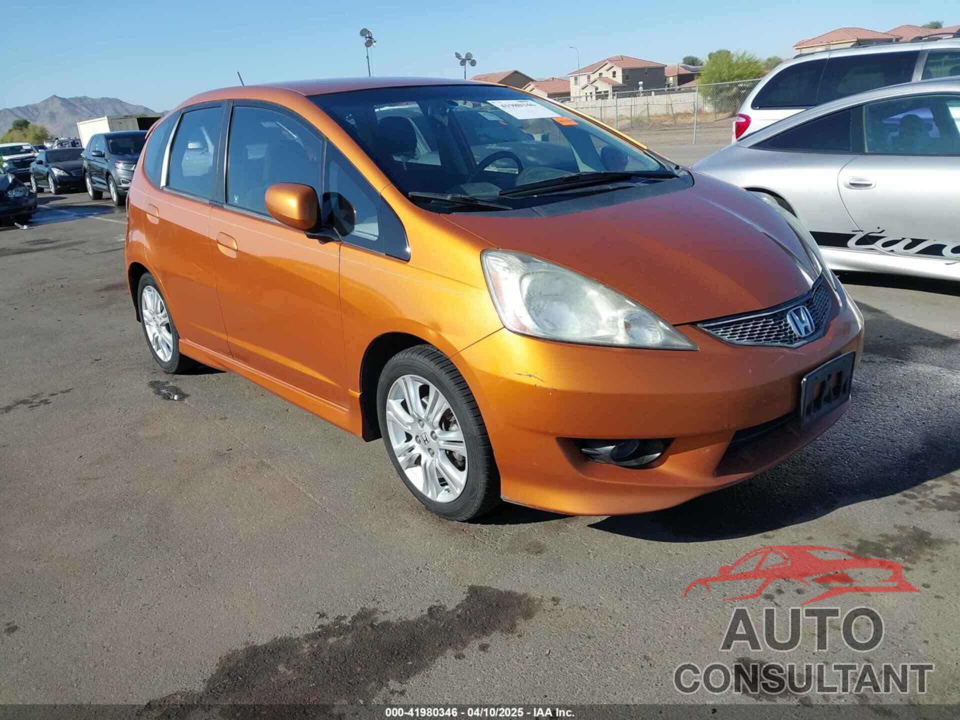 HONDA FIT 2011 - JHMGE8G54BC008151