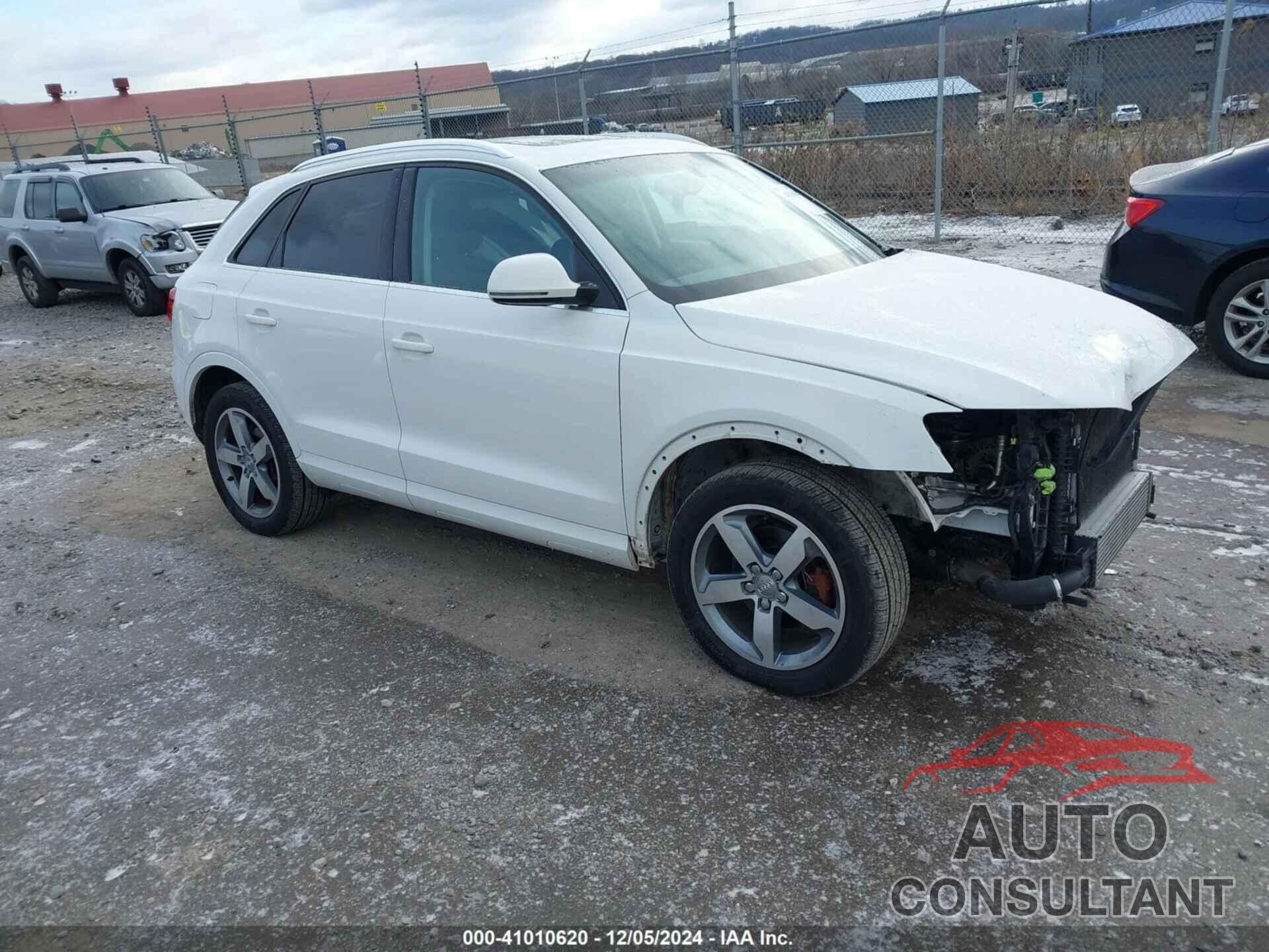 AUDI Q3 2015 - WA1EFCFS3FR000927