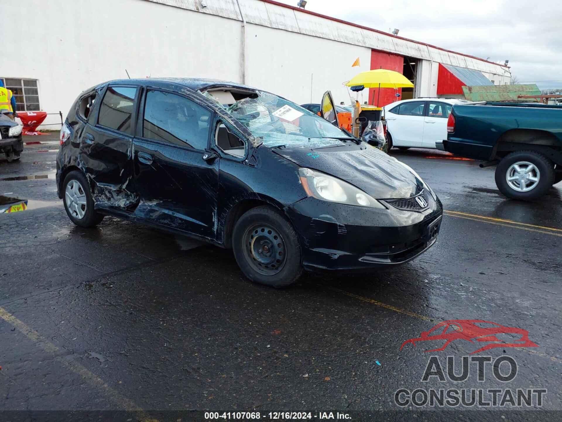 HONDA FIT 2013 - JHMGE8H30DC000452