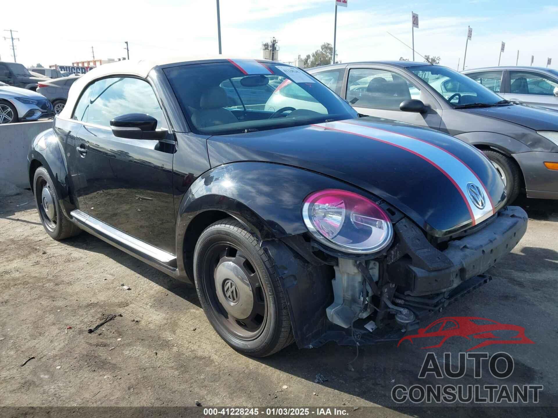 VOLKSWAGEN BEETLE 2013 - 3VW5P7AT0DM800364
