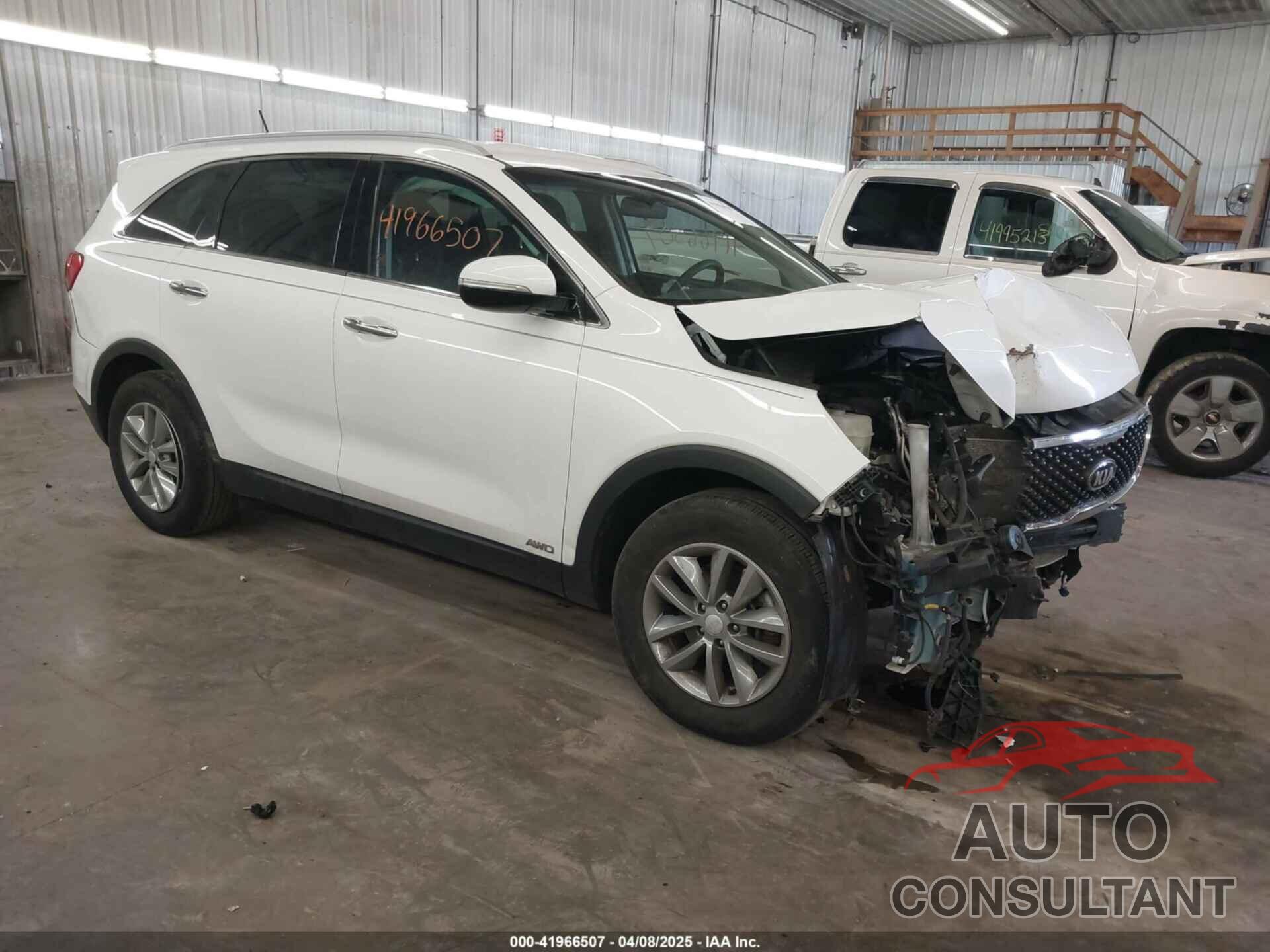 KIA SORENTO 2017 - 5XYPGDA38HG281058
