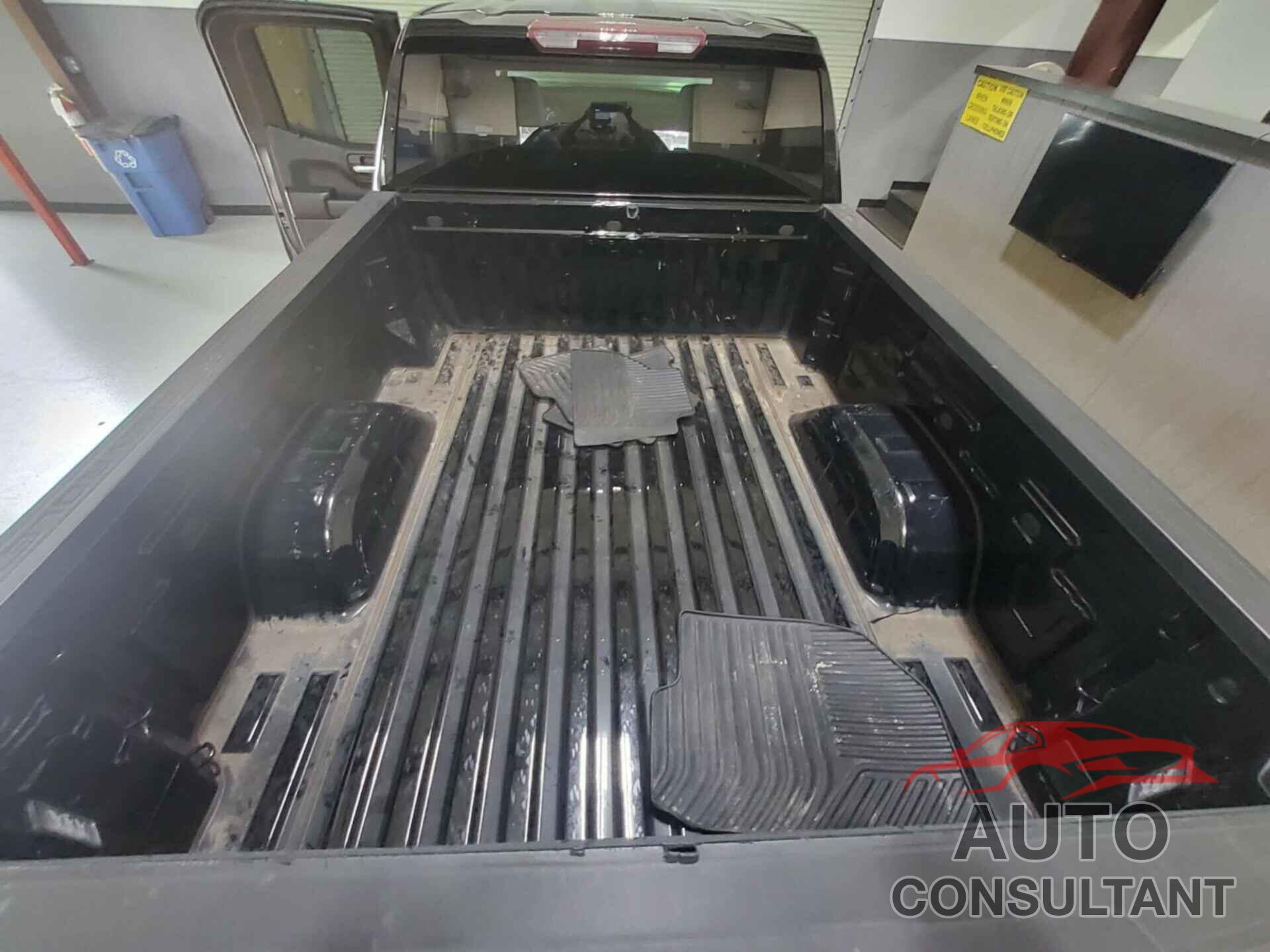 CHEVROLET SILVERADO 1500 2019 - 1GCRWCED4KZ178401