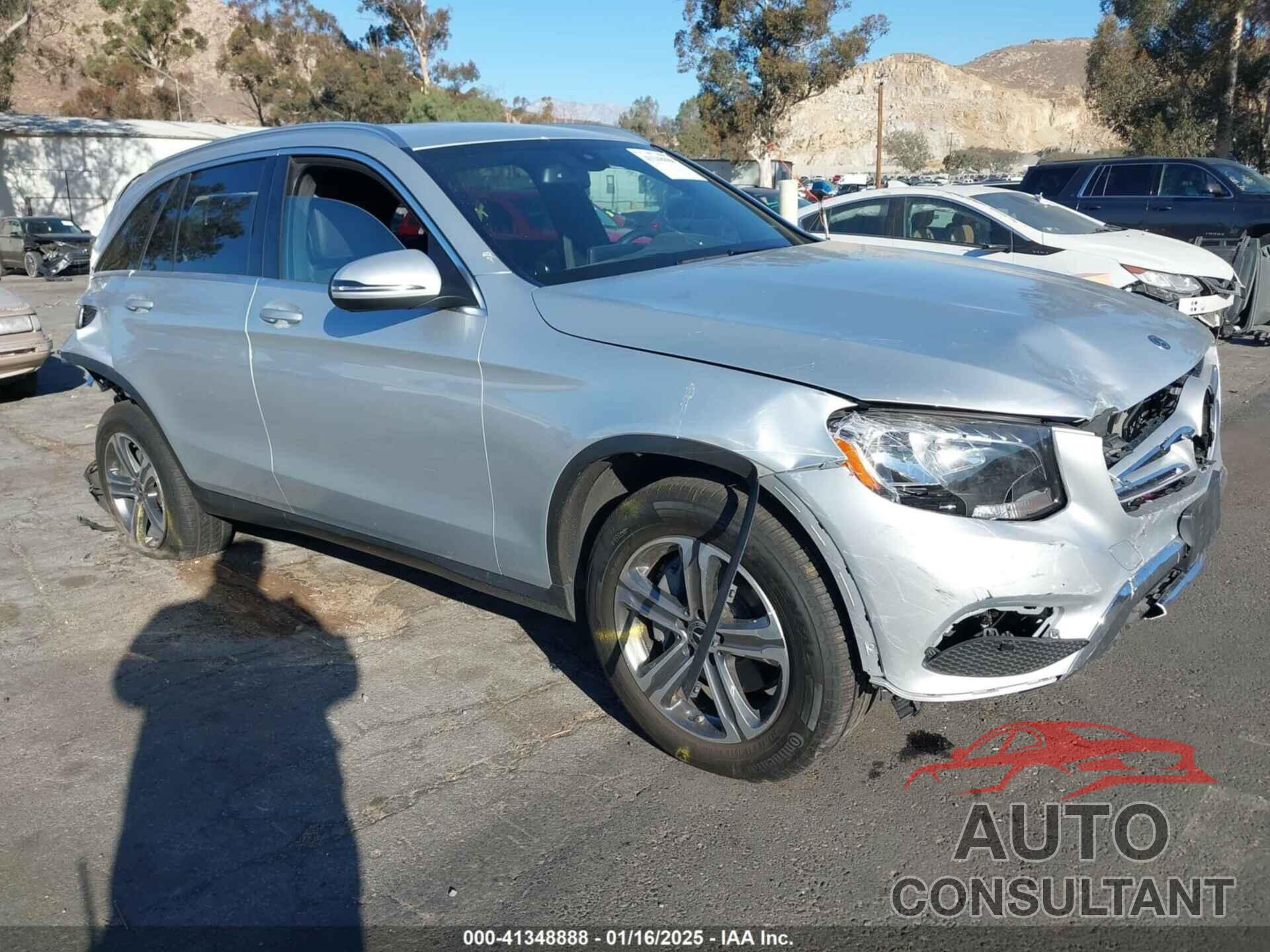 MERCEDES-BENZ GLC 300 2018 - WDC0G4JB8JV057614