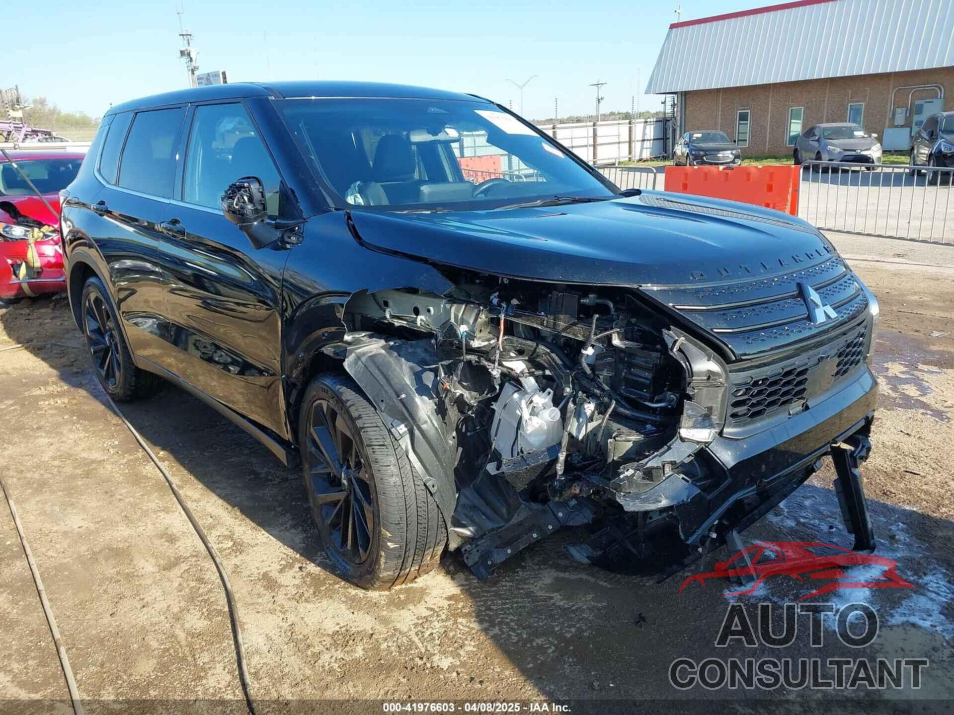 MITSUBISHI OUTLANDER 2024 - JA4J3VA80RZ041552