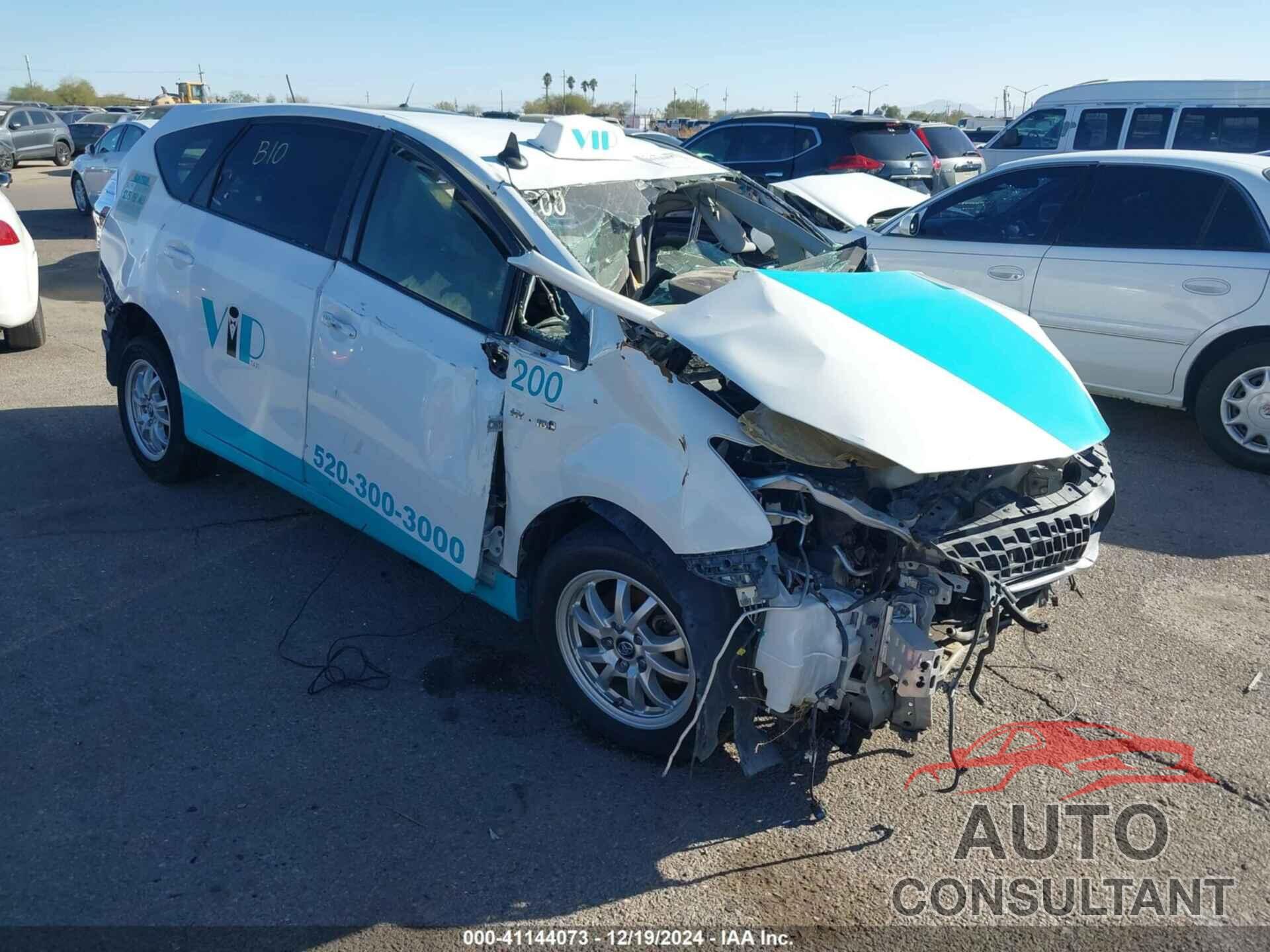 TOYOTA PRIUS V 2013 - JTDZN3EU7D3208290