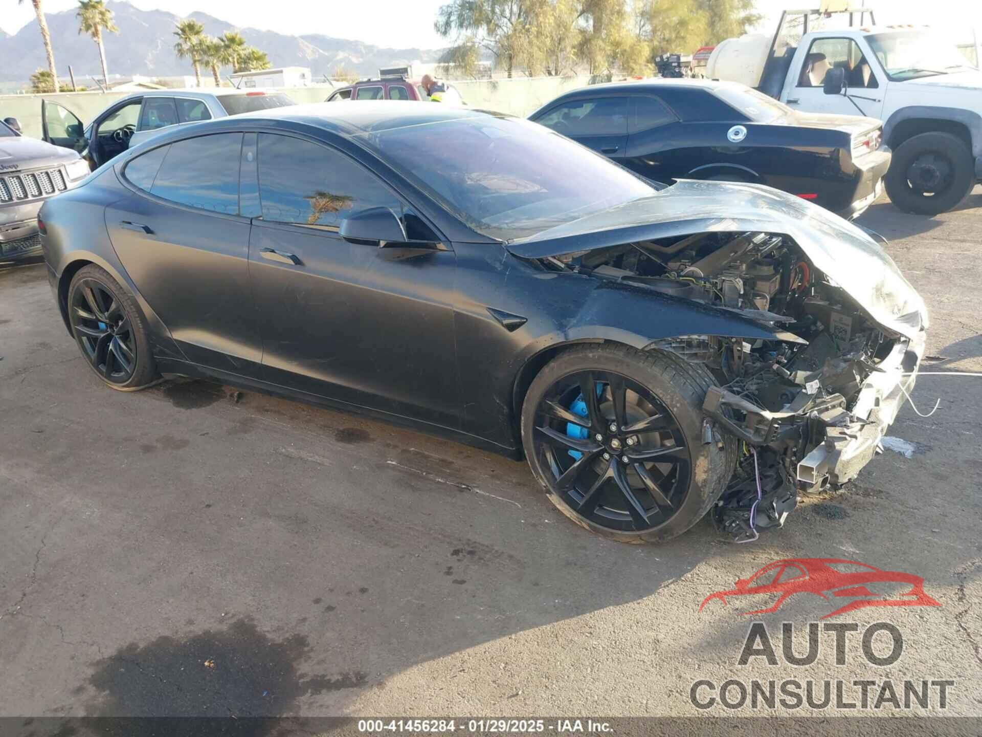 TESLA MODEL S 2022 - 5YJSA1E57NF493457