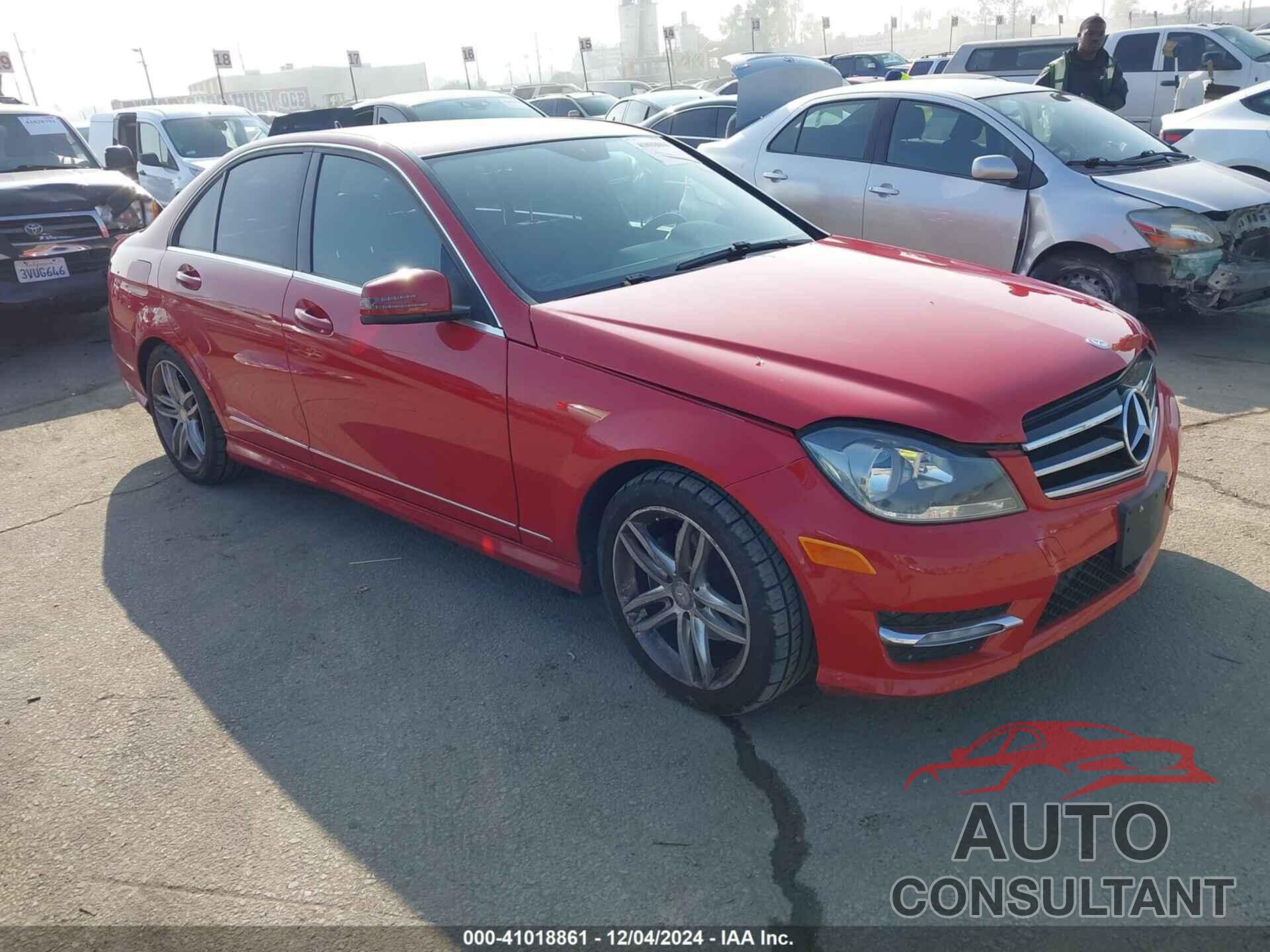 MERCEDES-BENZ C 250 2014 - WDDGF4HB7EA960224