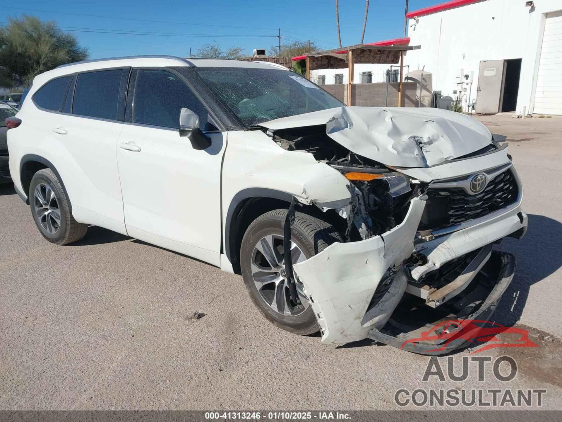 TOYOTA HIGHLANDER 2021 - 5TDHZRAHXMS064468