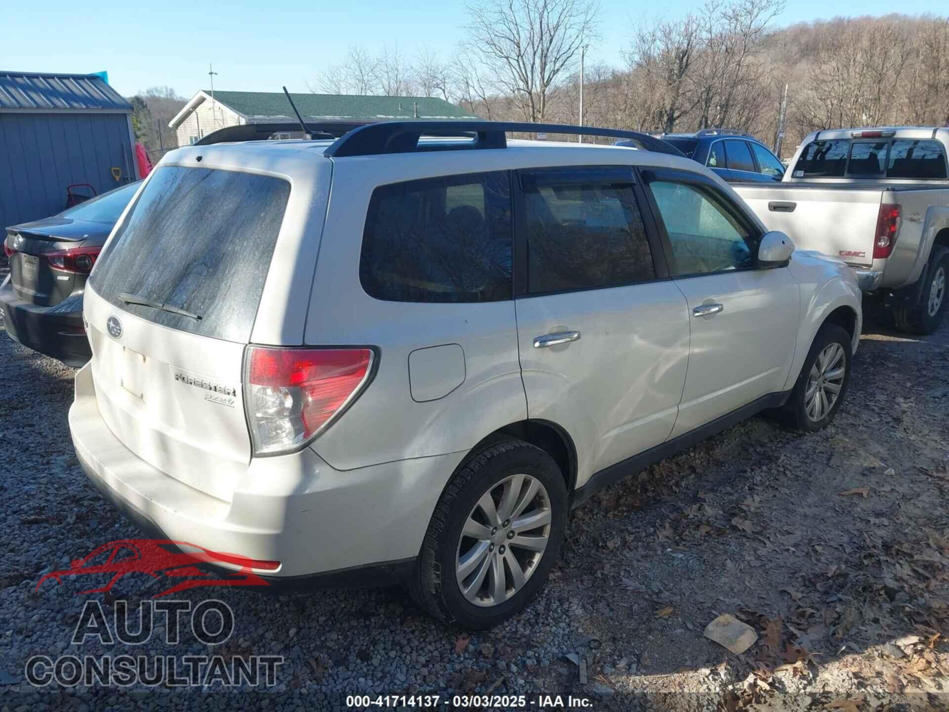 SUBARU FORESTER 2013 - JF2SHAEC2DH440885