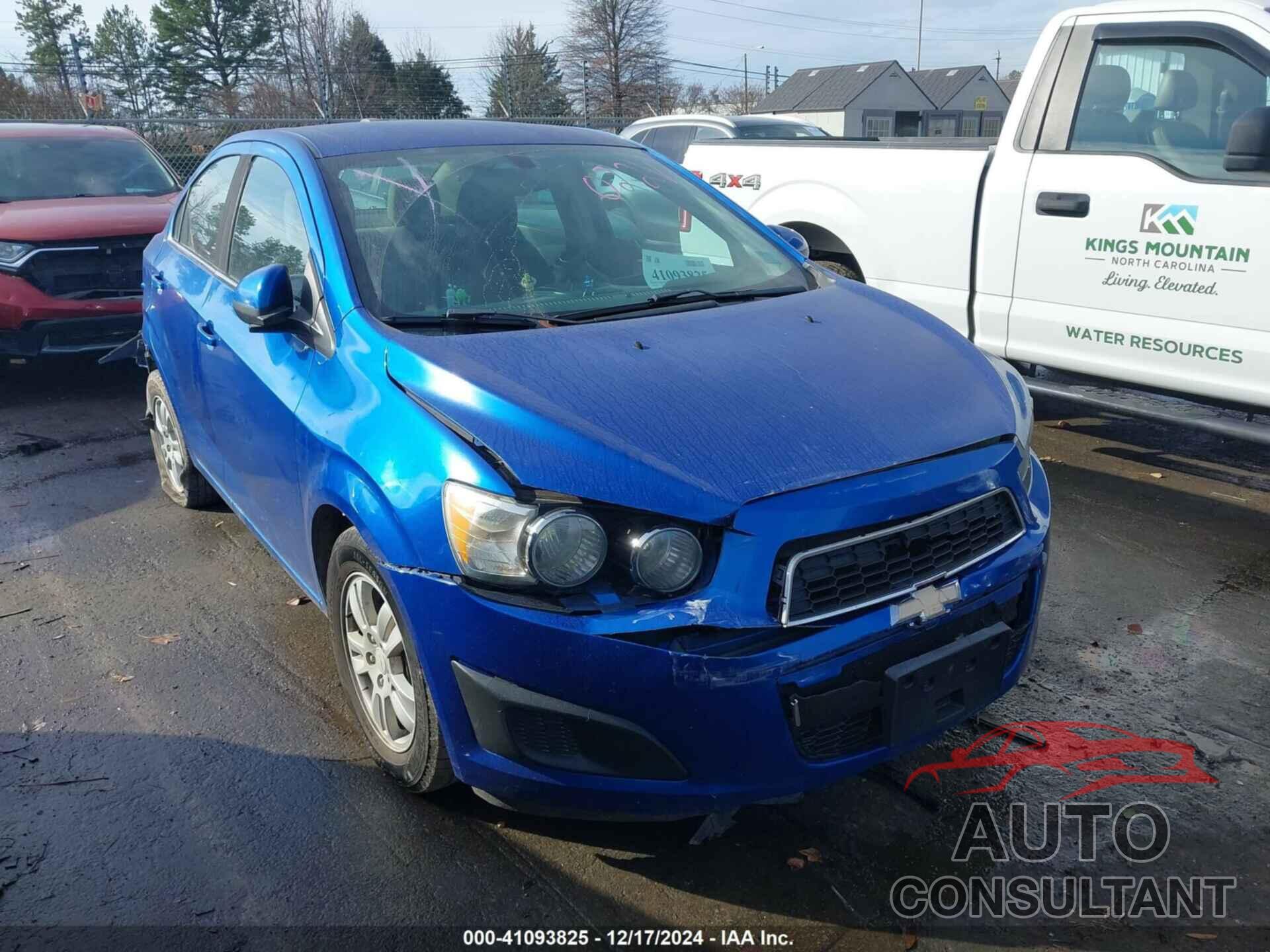 CHEVROLET SONIC 2016 - 1G1JC5SH9G4170221