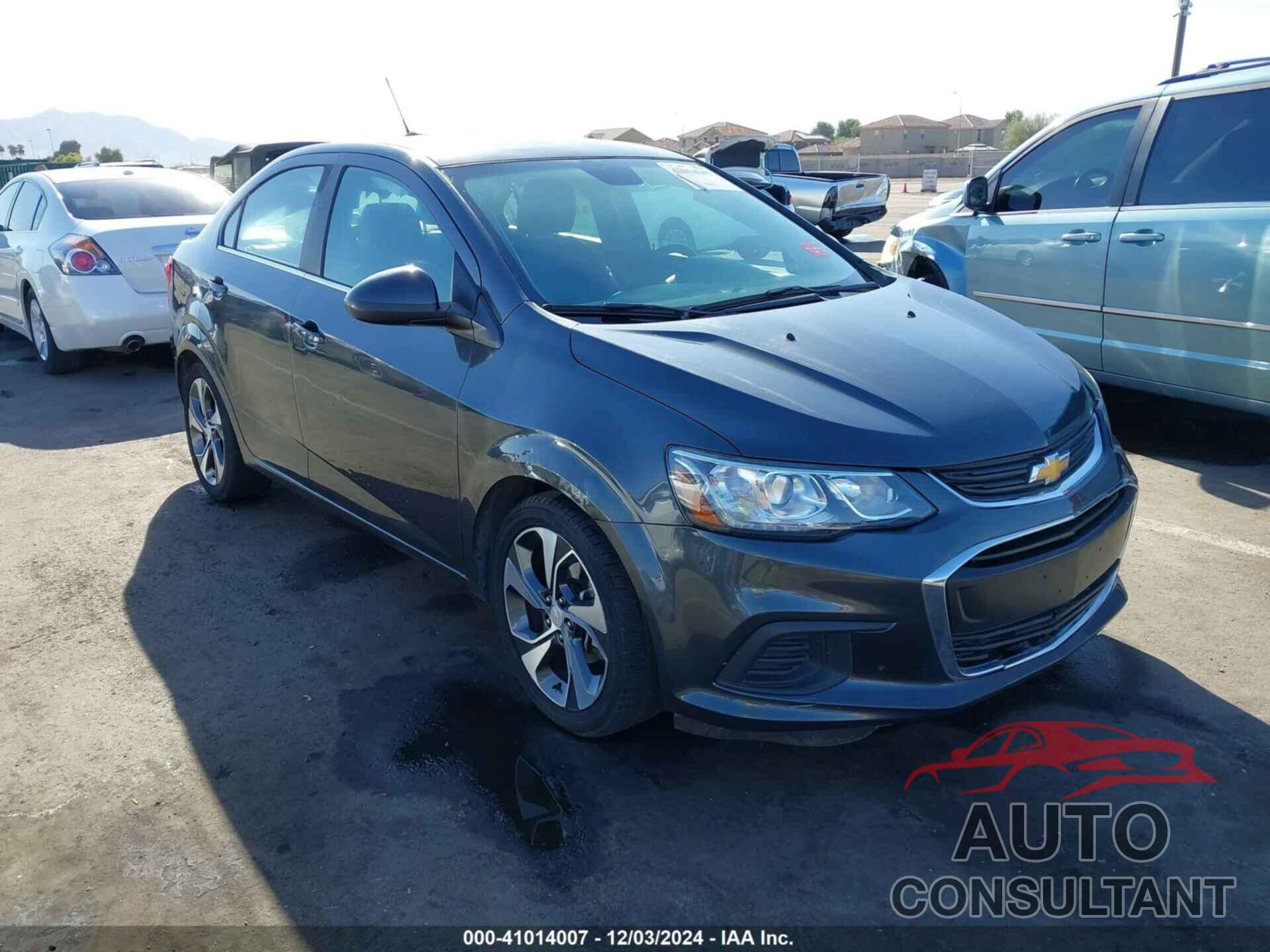 CHEVROLET SONIC 2018 - 1G1JF5SB5J4136724