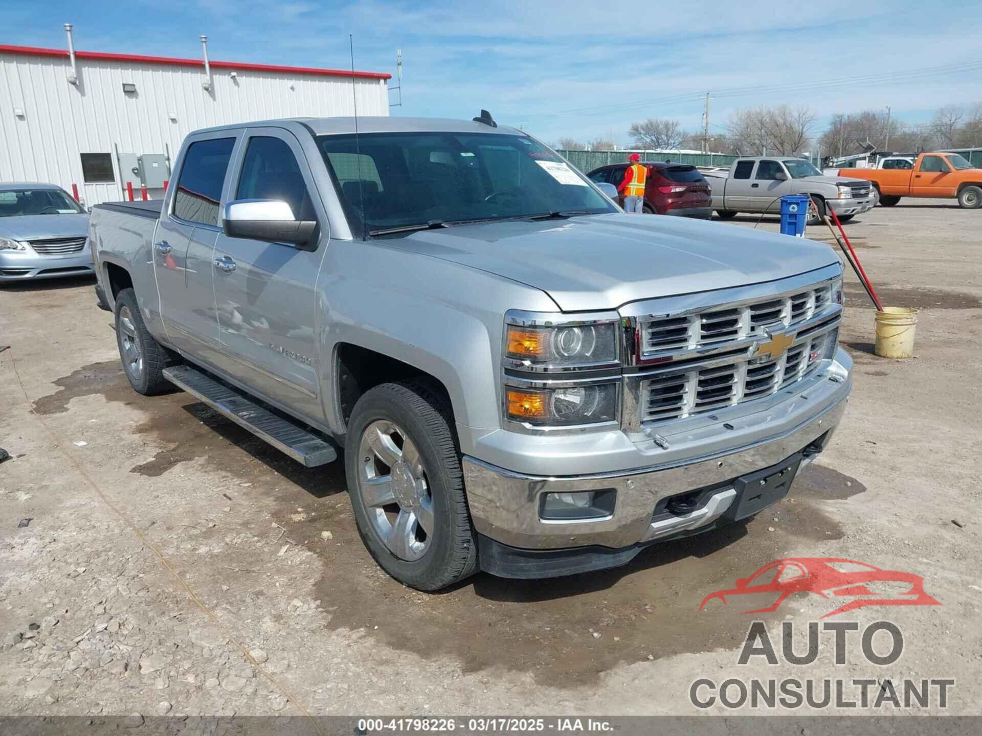 CHEVROLET SILVERADO 1500 2015 - 3GCUKSEC3FG522605