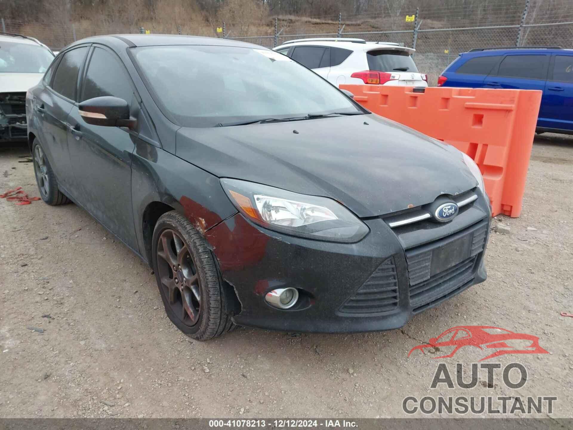 FORD FOCUS 2014 - 1FADP3F24EL137414