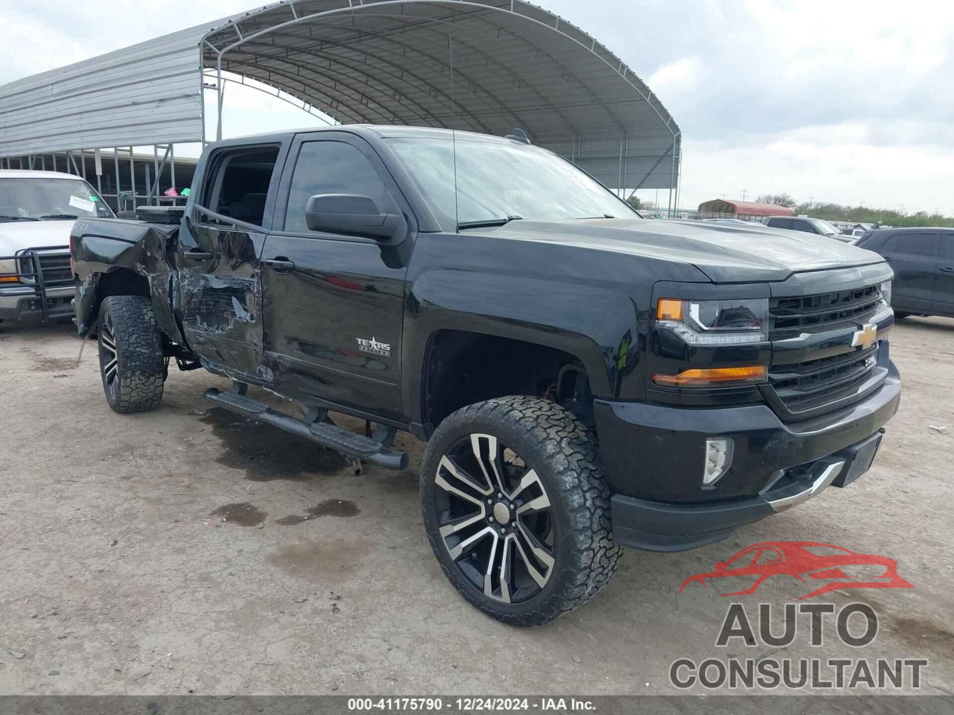 CHEVROLET SILVERADO 1500 2018 - 3GCUKREC9JG548224