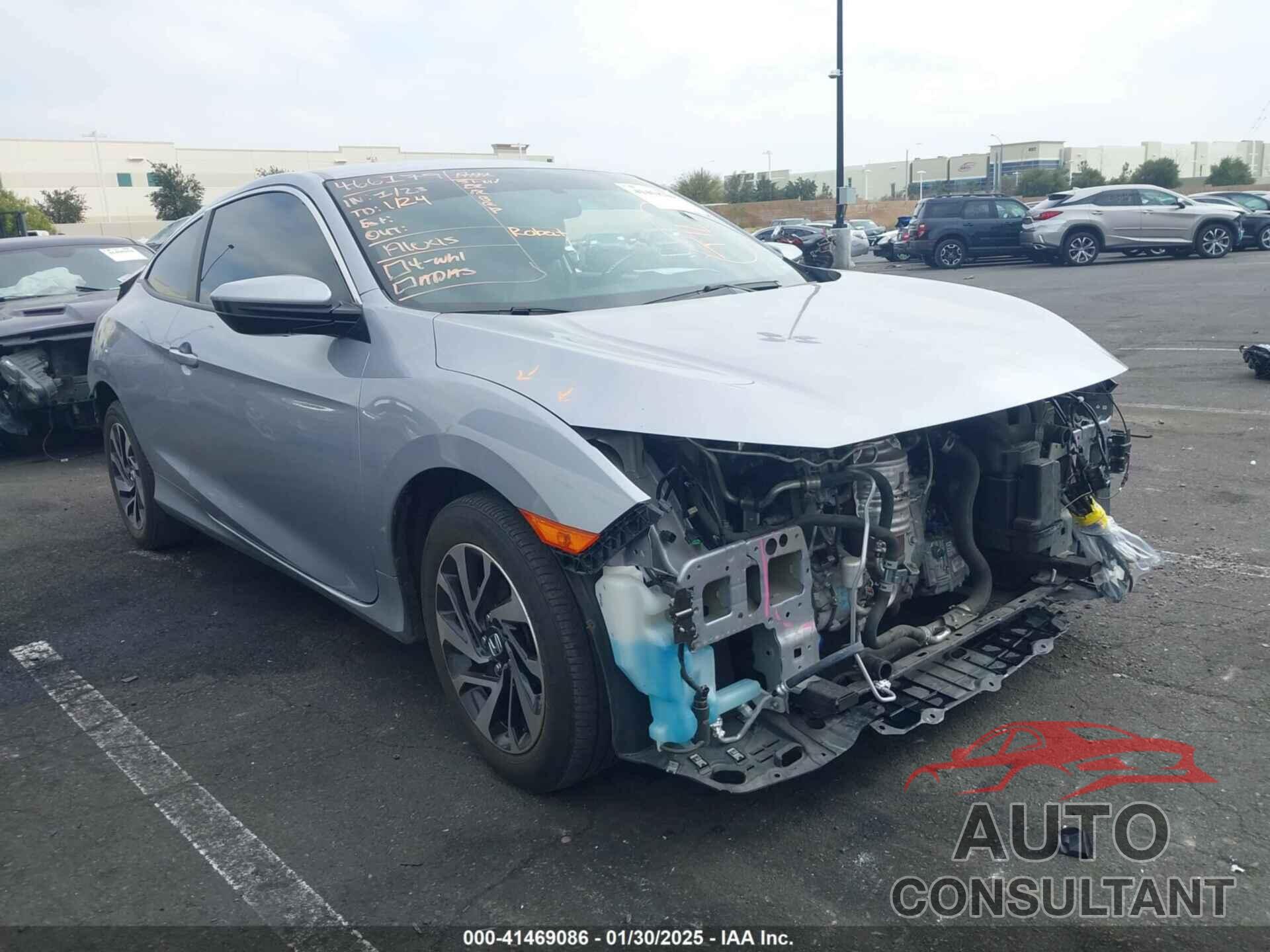 HONDA CIVIC 2018 - 2HGFC4B50JH300850