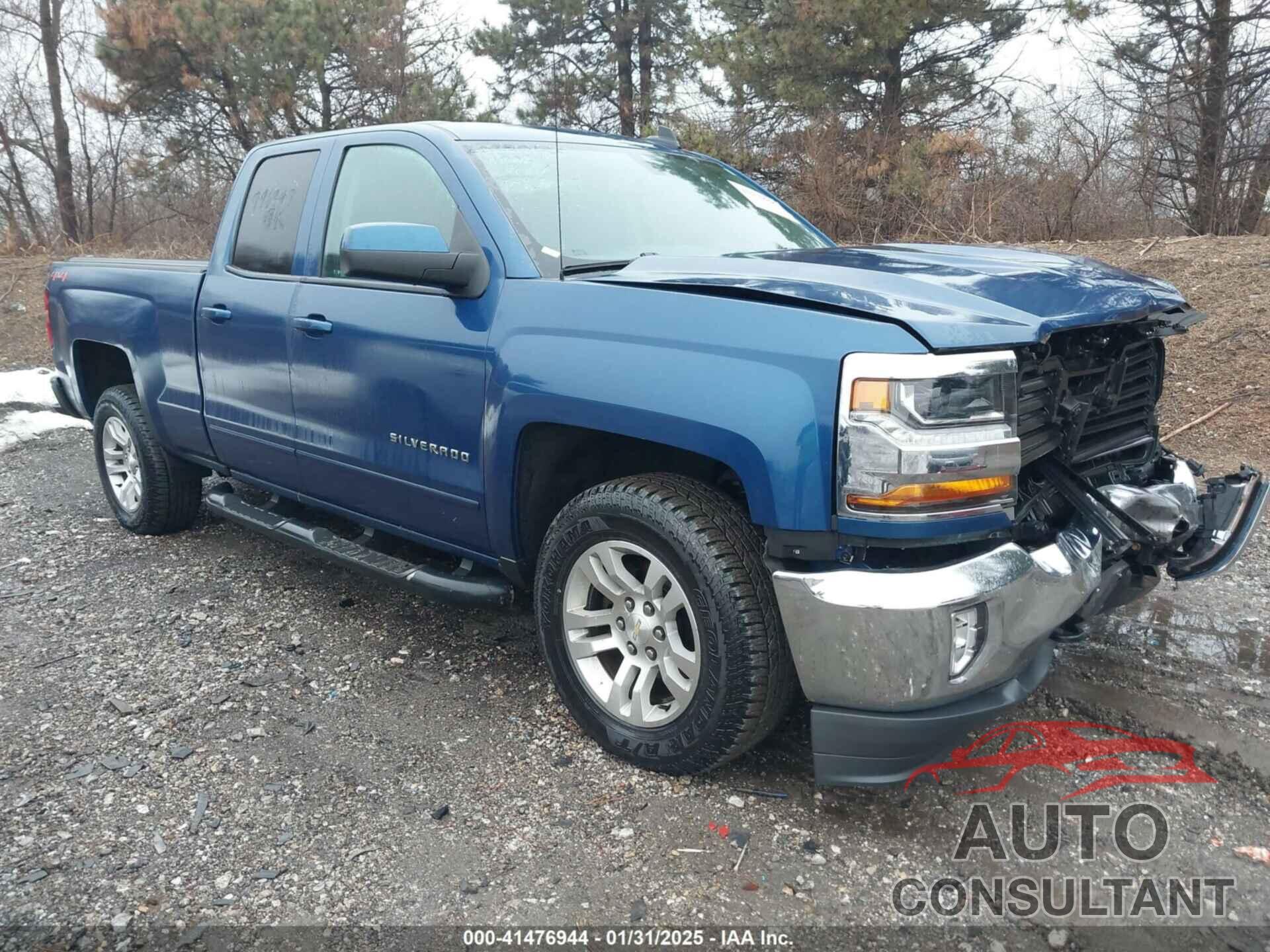 CHEVROLET SILVERADO 1500 2018 - 1GCVKREC0JZ196347