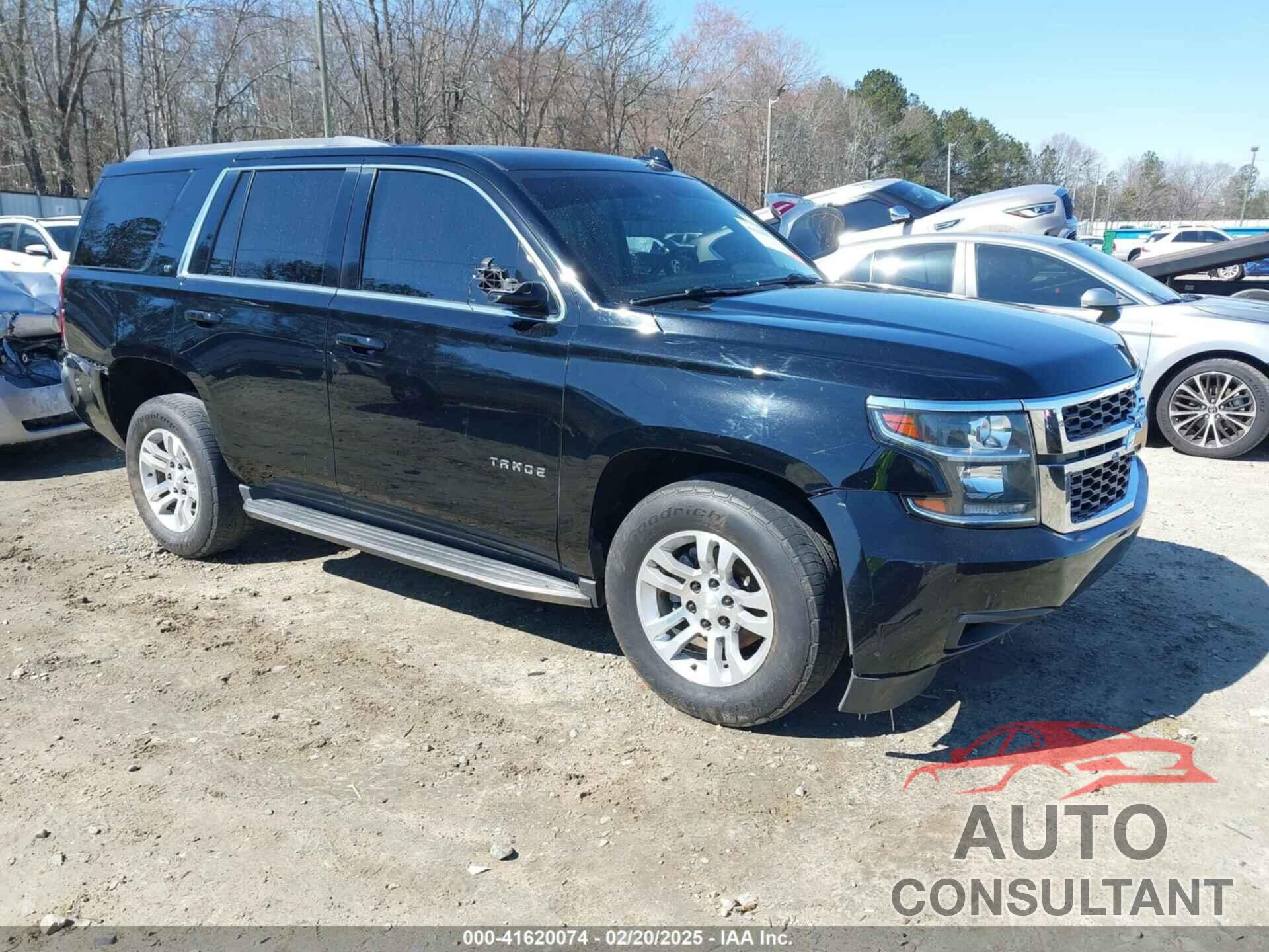 CHEVROLET TAHOE 2018 - 1GNSCBKC7JR254859